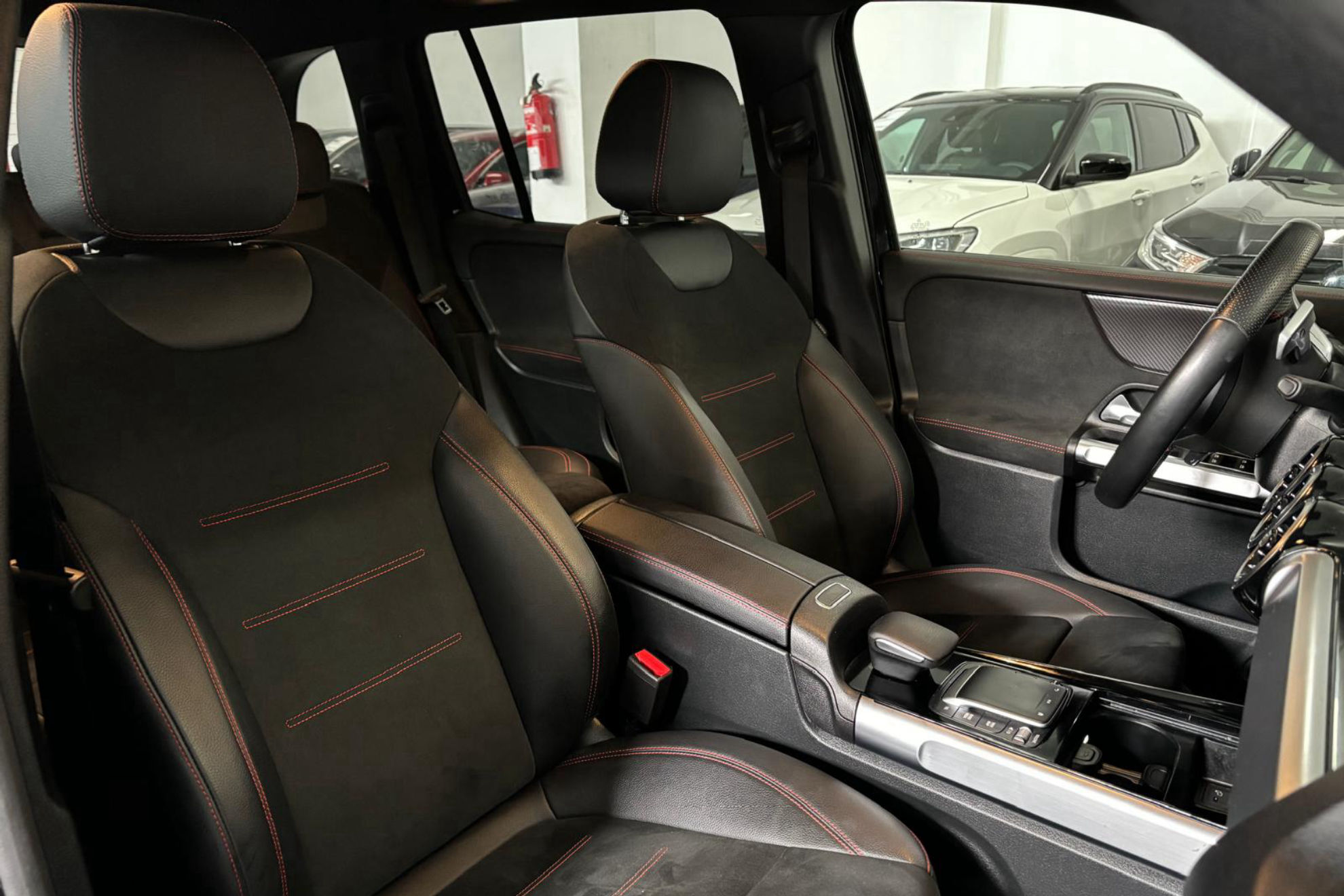 Mercedes-Benz GLB 200 d - foto 11