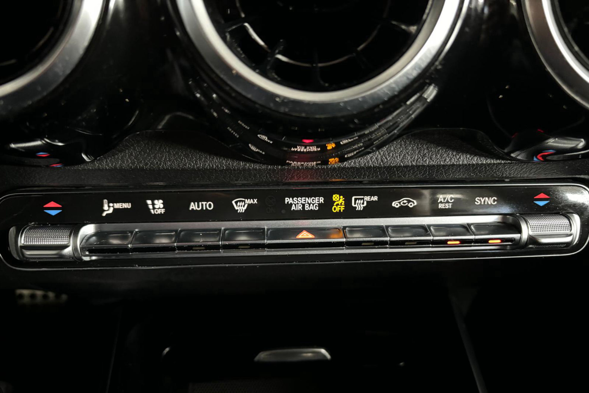 Mercedes-Benz GLB 200 d - foto 28