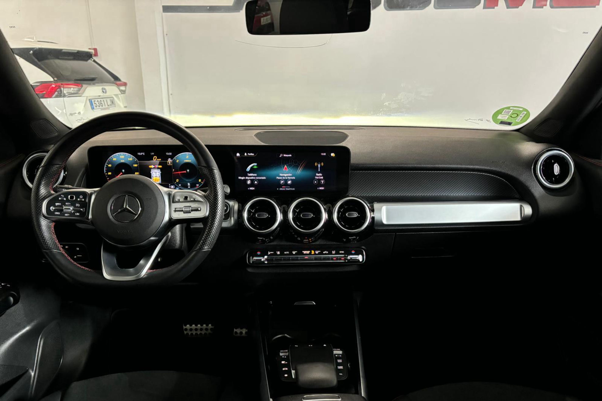 Mercedes-Benz GLB 200 d - foto 15