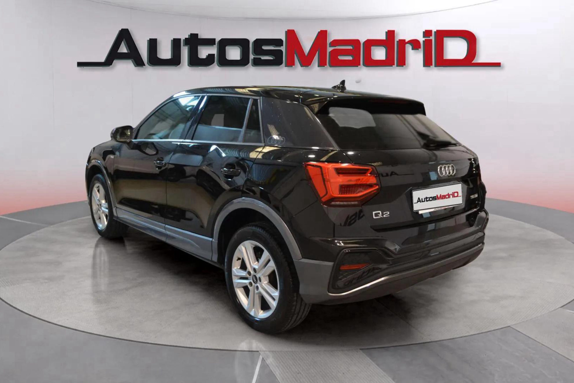 Audi Q2 Advanced 30 TDI - foto 5