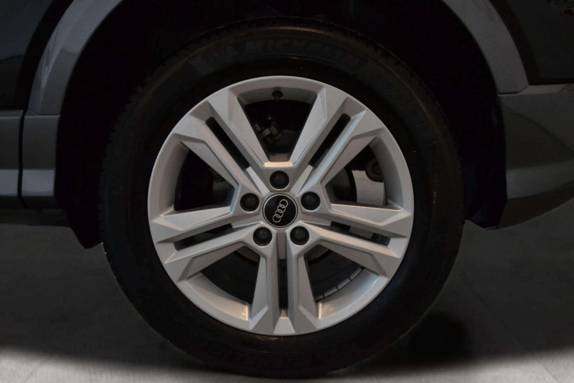 Audi Q2 Advanced 30 TDI - foto 29