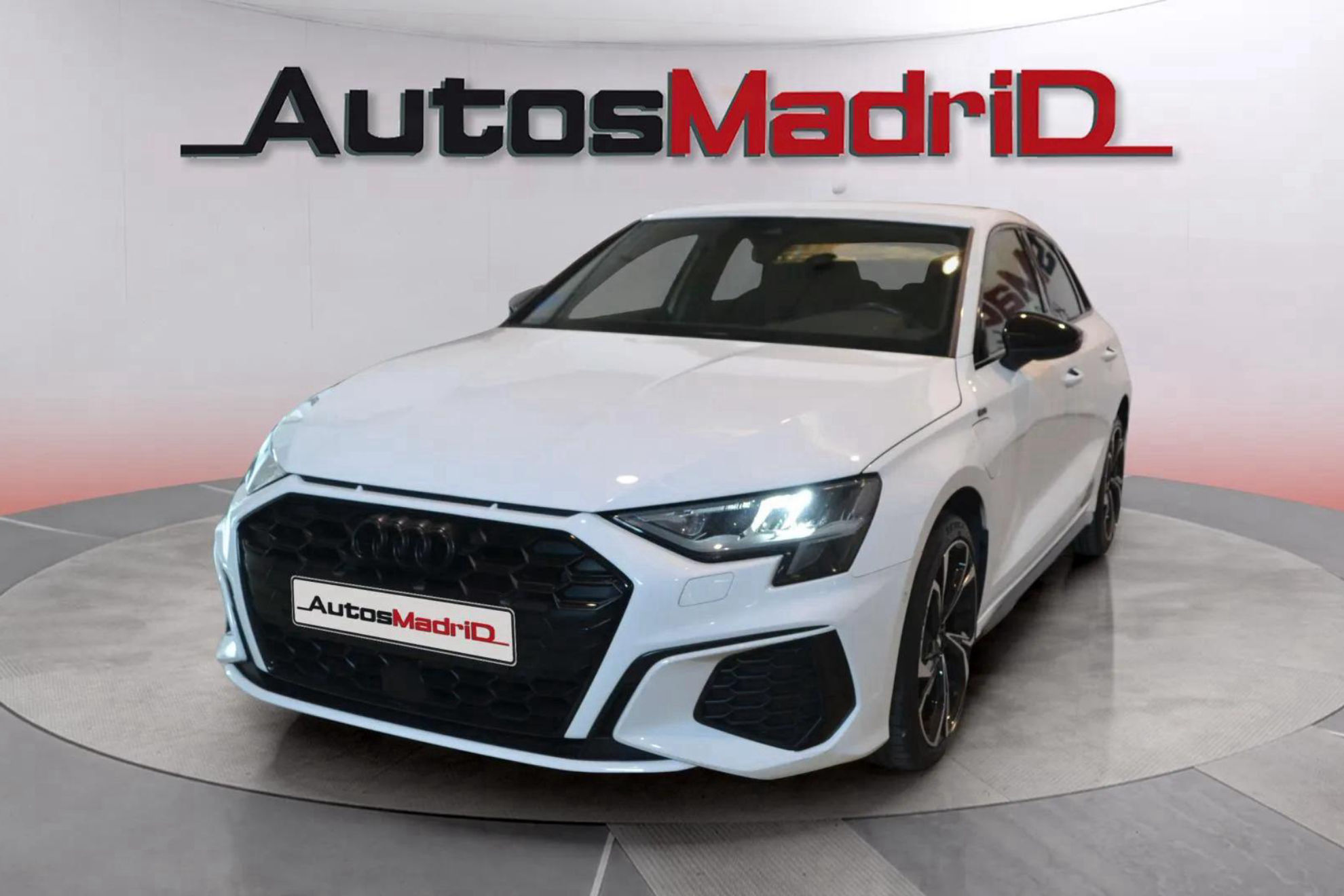 Audi A3 Sportback S line 40 TFSI e S tron - foto 3