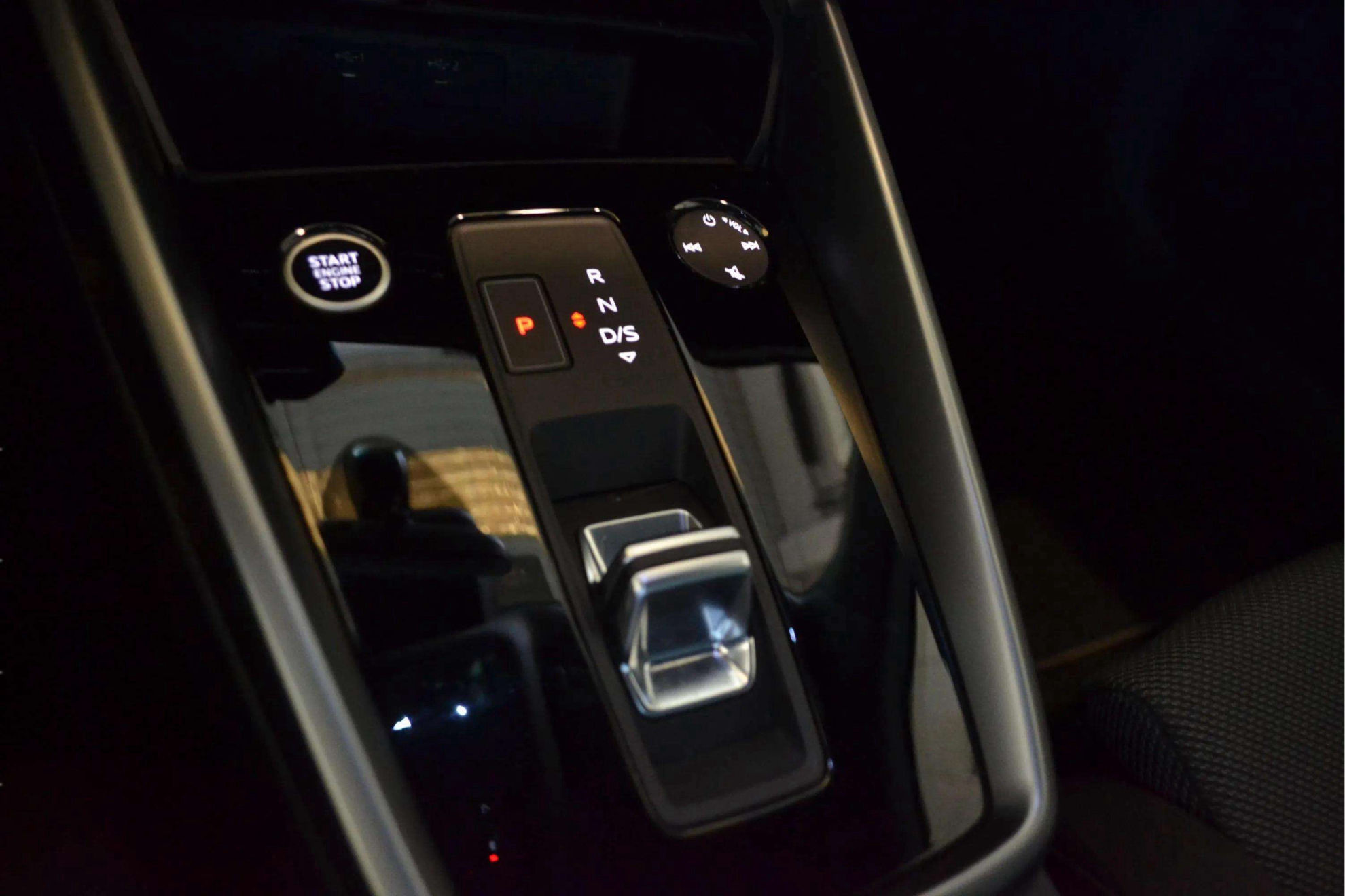 Audi A3 Sportback S line 40 TFSI e S tron - foto 28