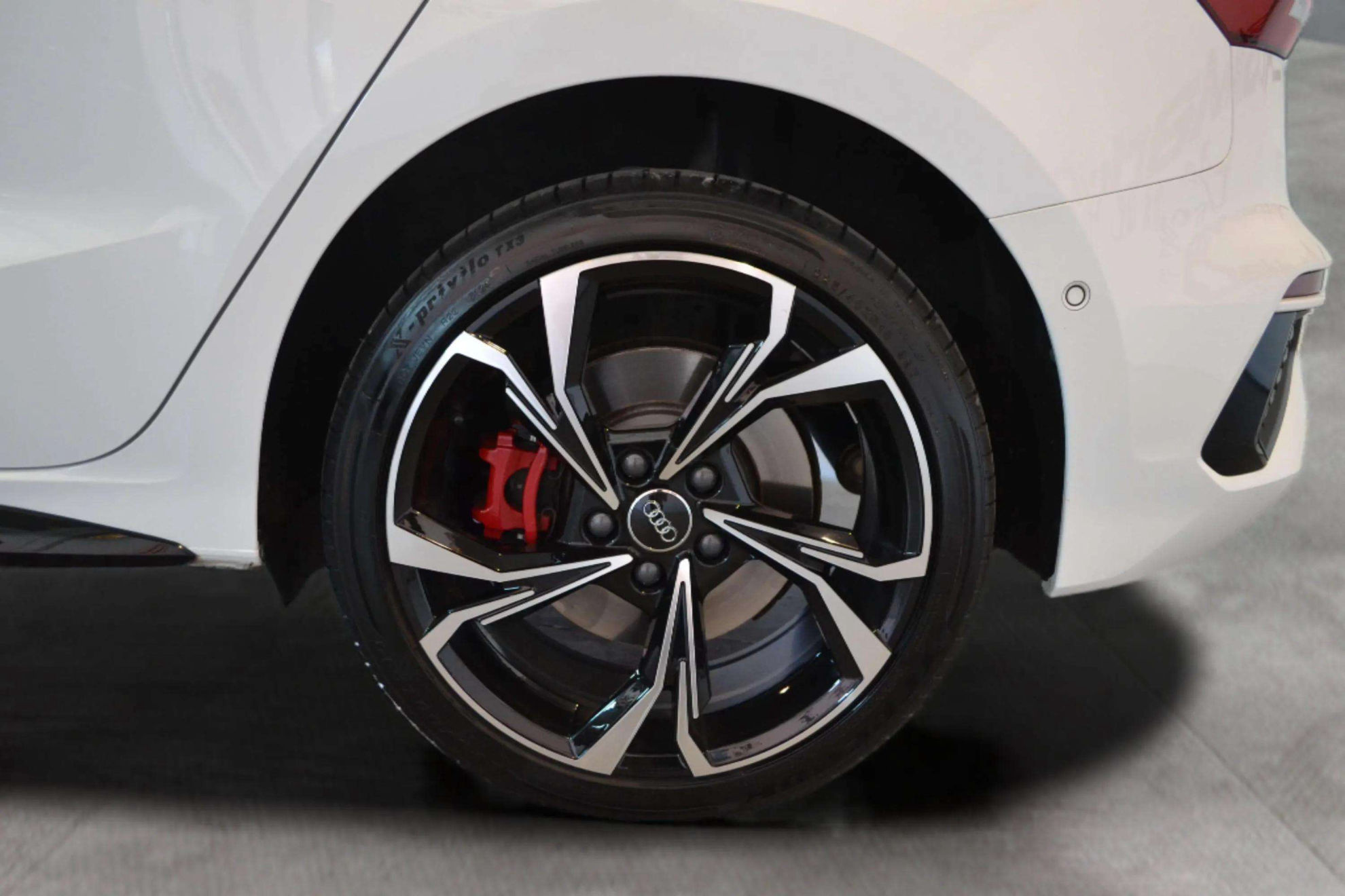 Audi A3 Sportback S line 40 TFSI e S tron - foto 33