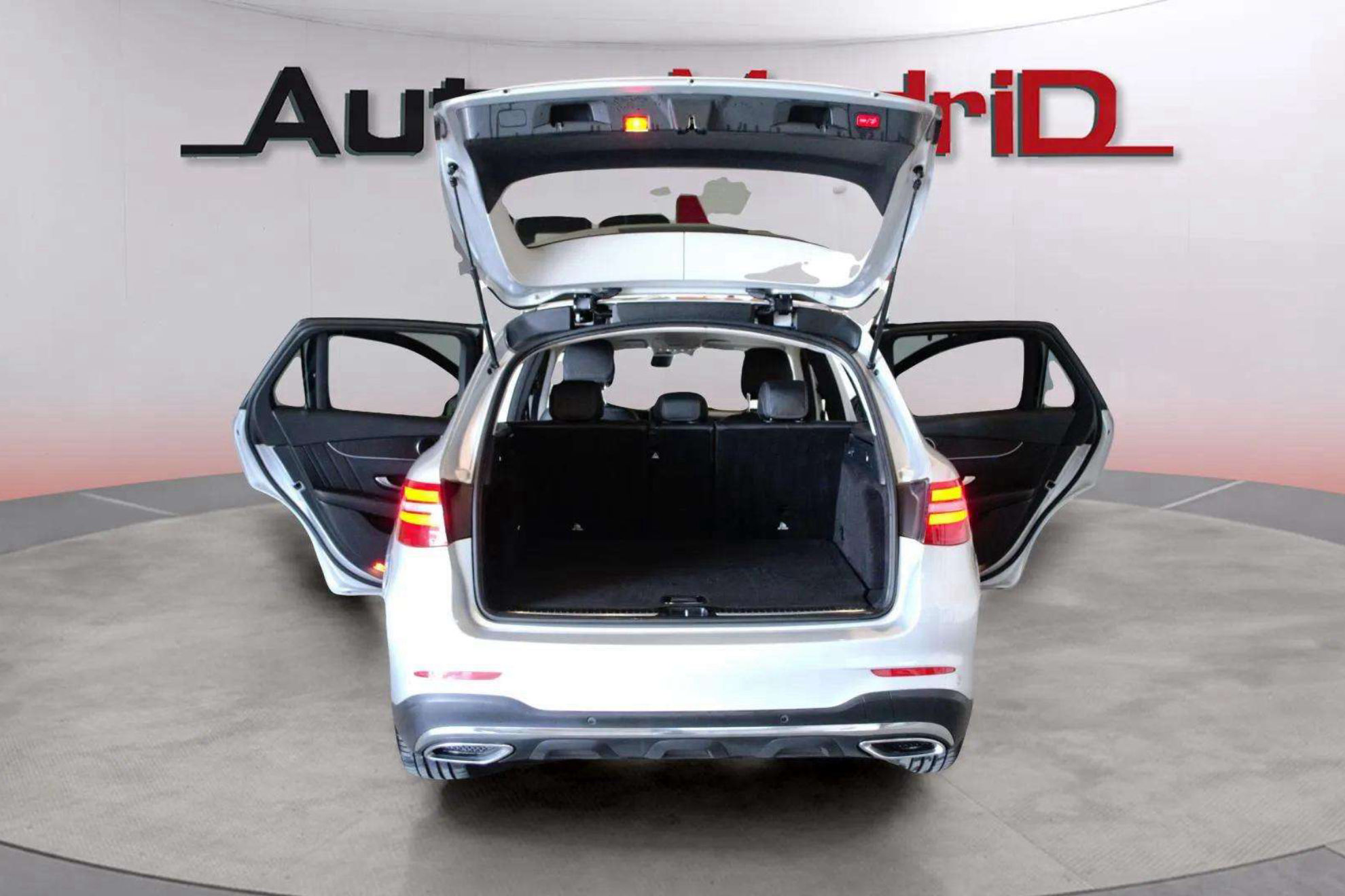 Mercedes-Benz GLC 220 d 4MATIC - foto 6