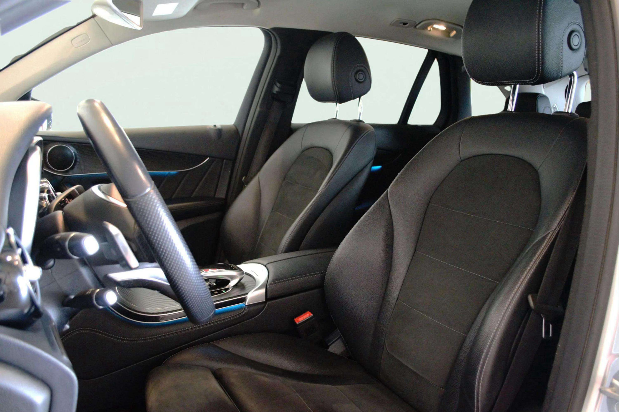 Mercedes-Benz GLC 220 d 4MATIC - foto 15