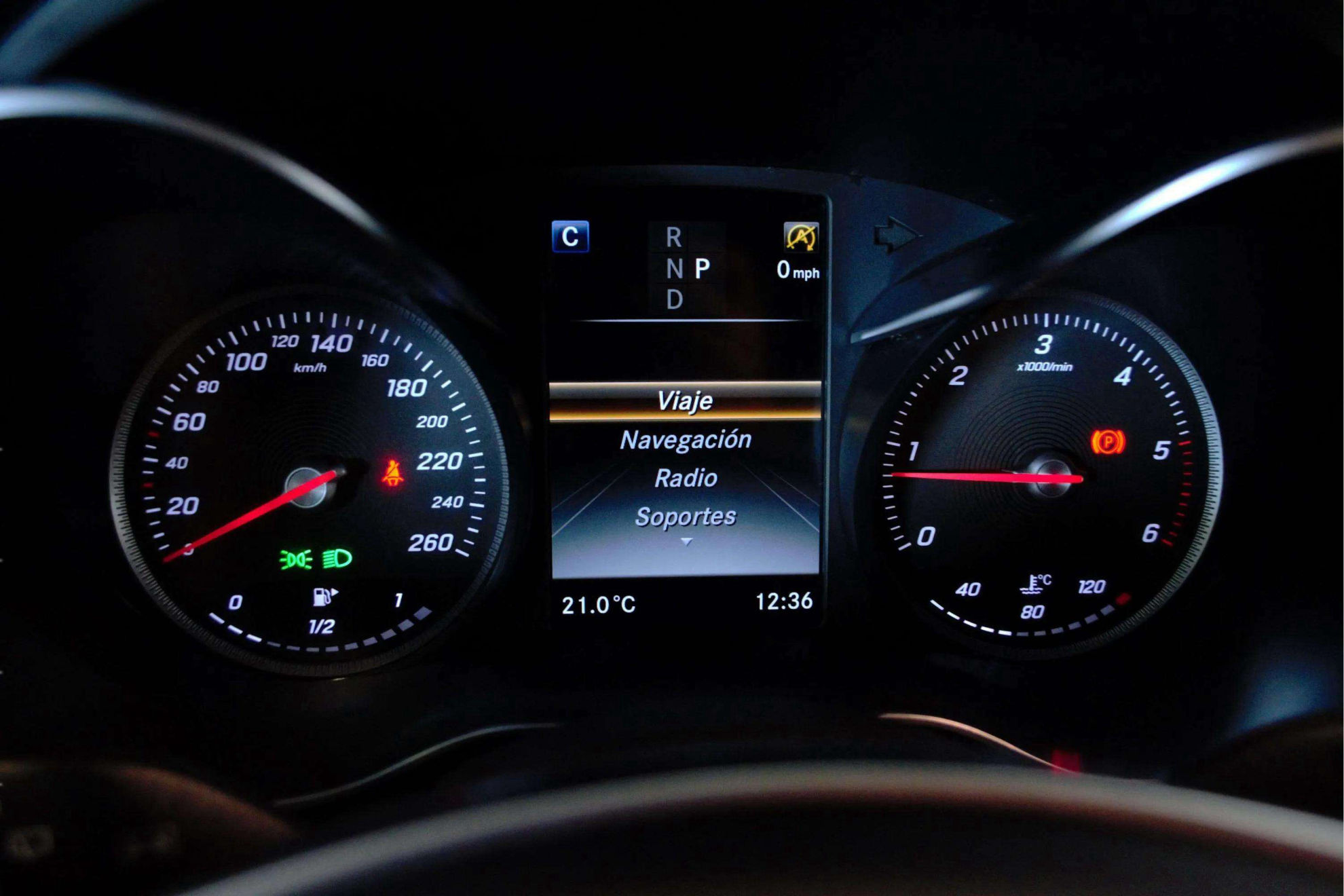 Mercedes-Benz GLC 220 d 4MATIC - foto 25