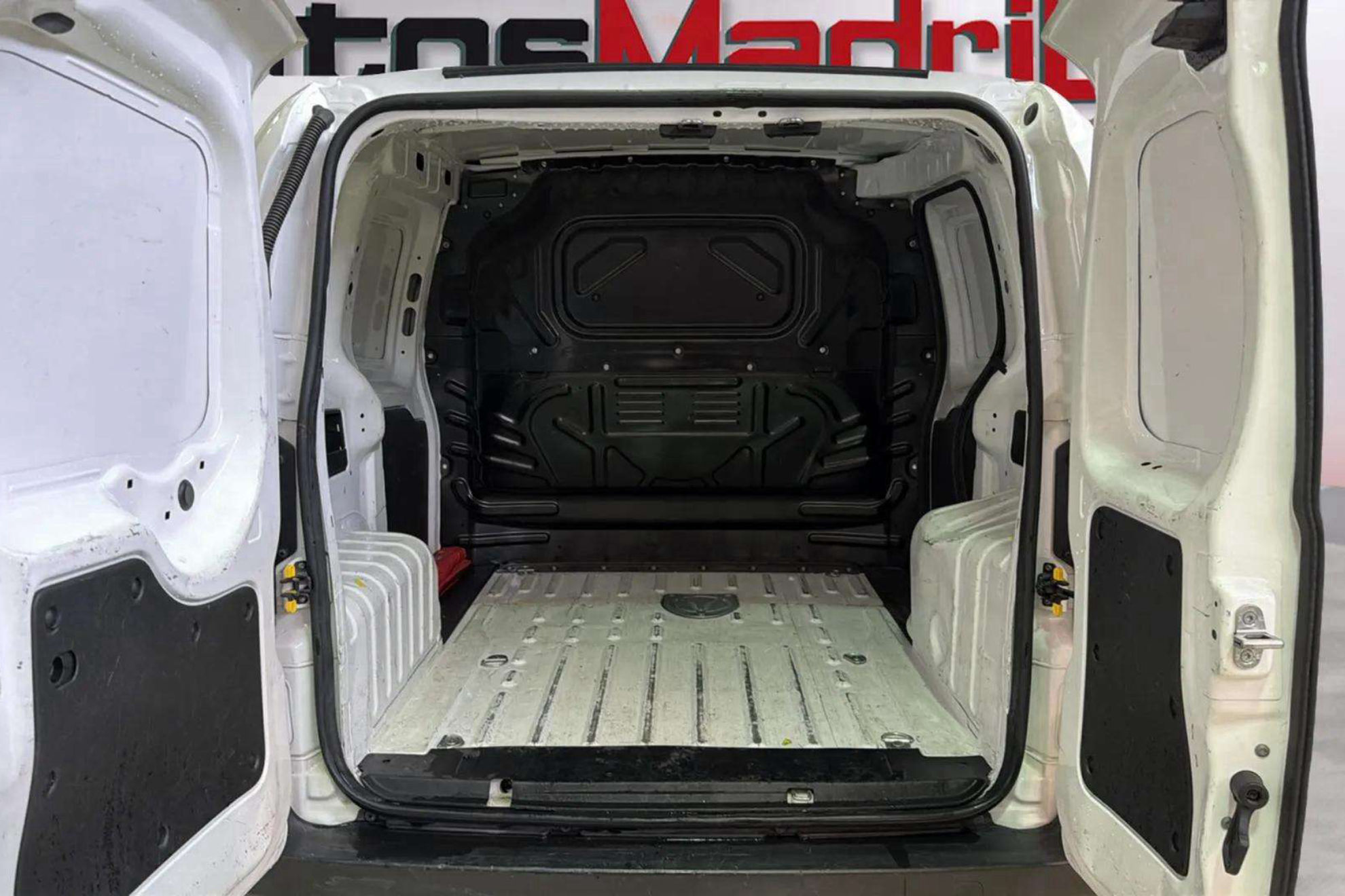 Fiat Fiorino Cargo Base N1 1.3 Mjet - foto 7
