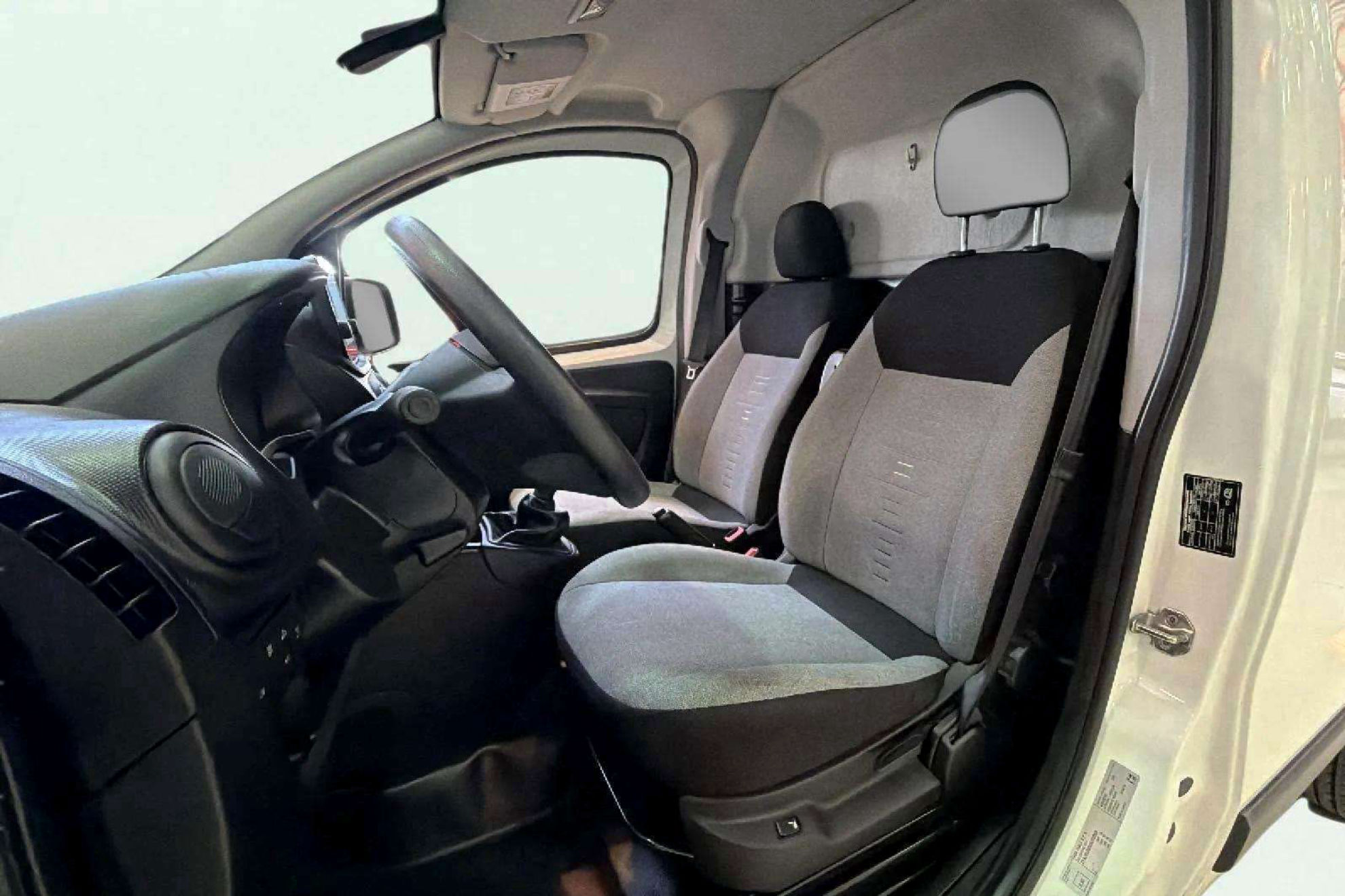 Fiat Fiorino Cargo Base N1 1.3 Mjet - foto 11