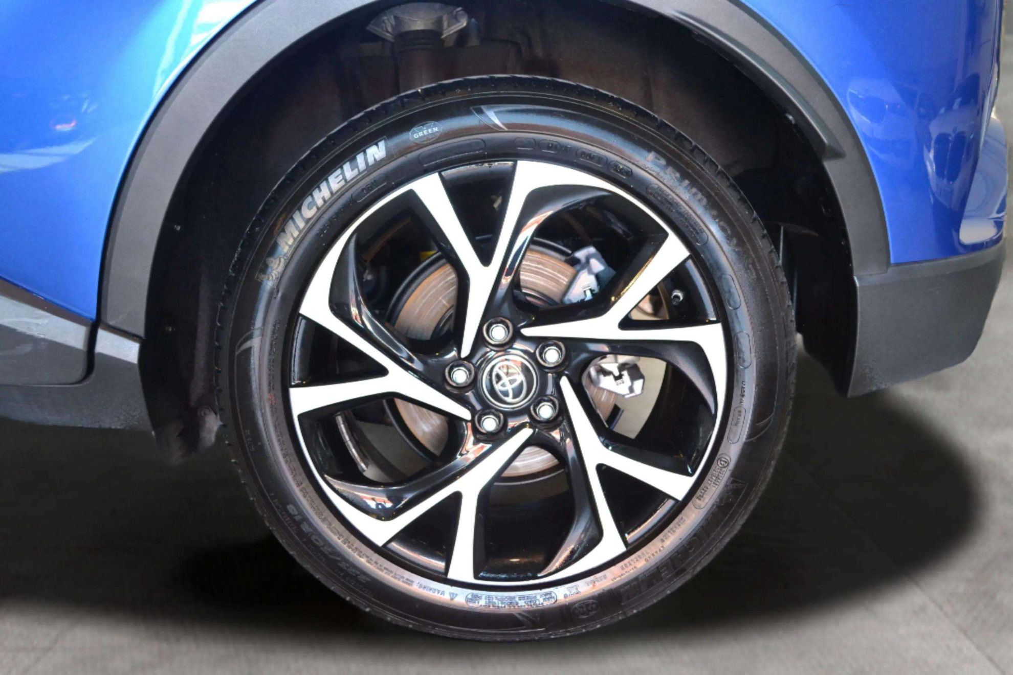 Toyota C-HR 1.8 125H Advance - foto 34