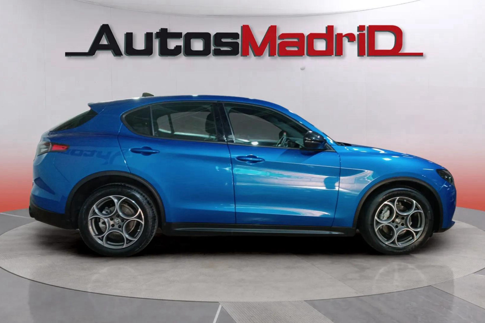 Alfa Romeo Stelvio 2.2 Diesel Sprint RWD - foto 9