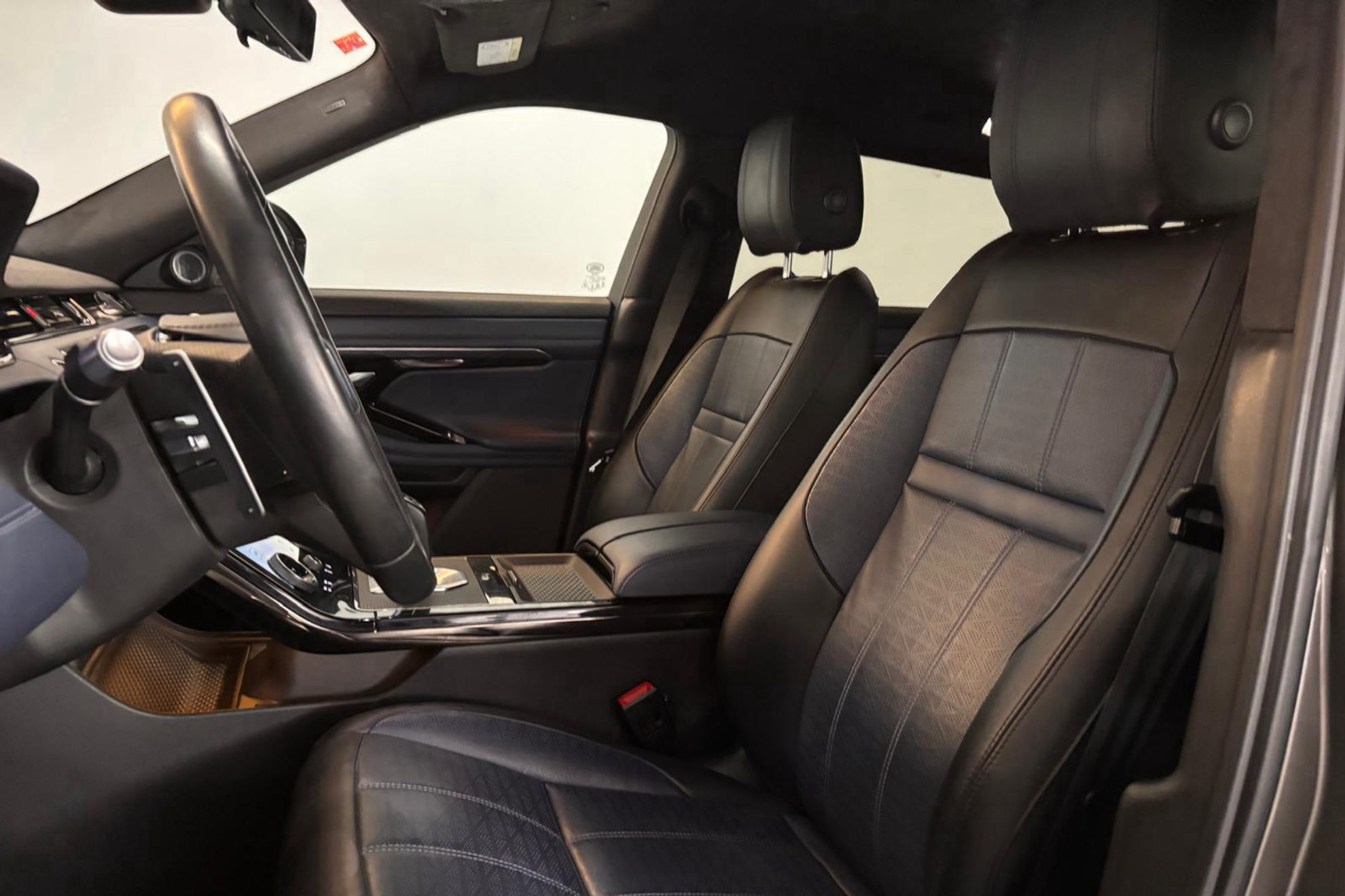 Land Rover Range Rover Evoque 2.0 D204 R-Dynamic HSE 4WD MHEV - foto 12