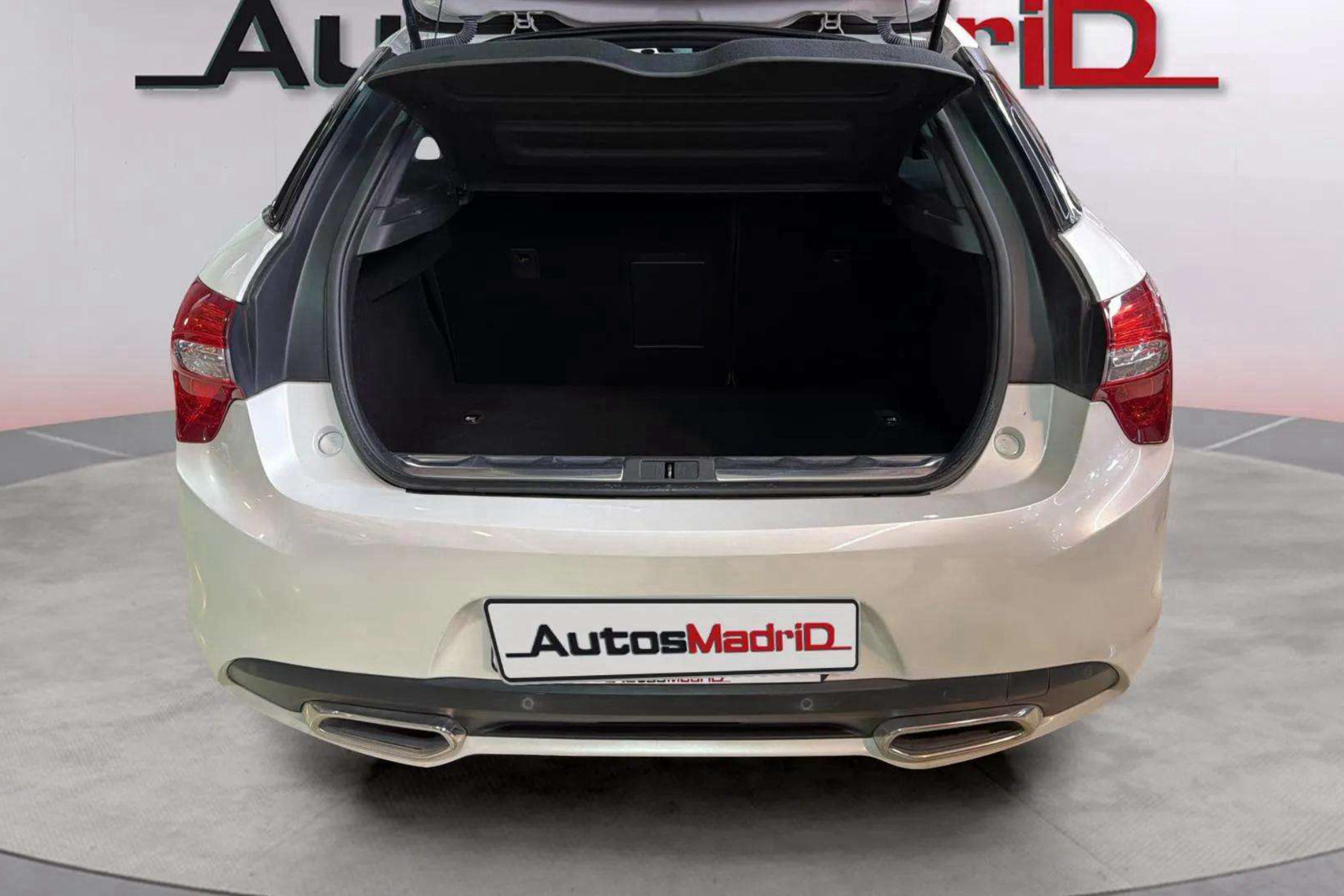 DS DS 5 BlueHDi EAT6 Sport - foto 7