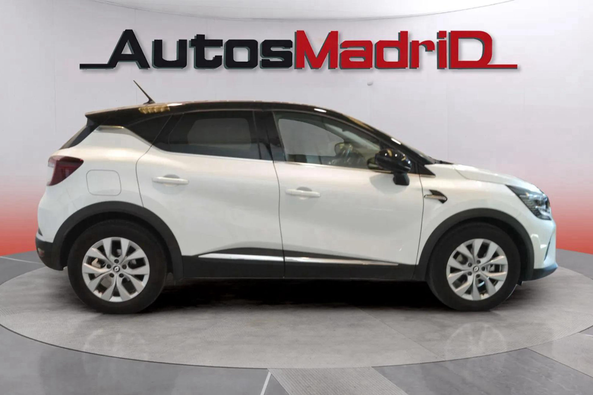 Renault Captur techno E-Tech full hybr. - foto 8
