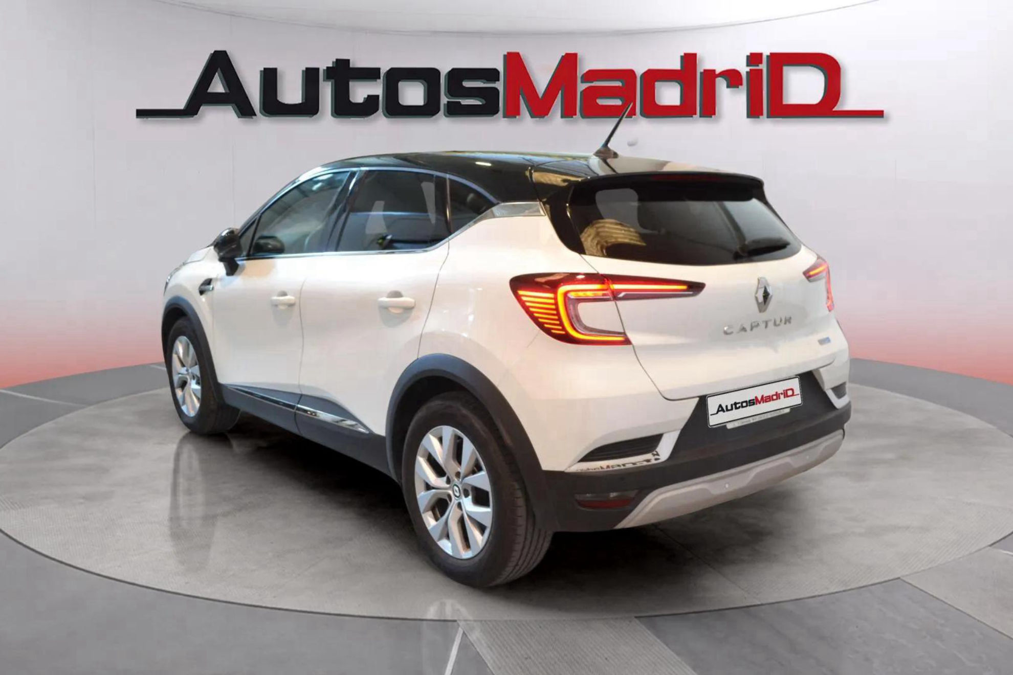 Renault Captur techno E-Tech full hybr. - foto 5