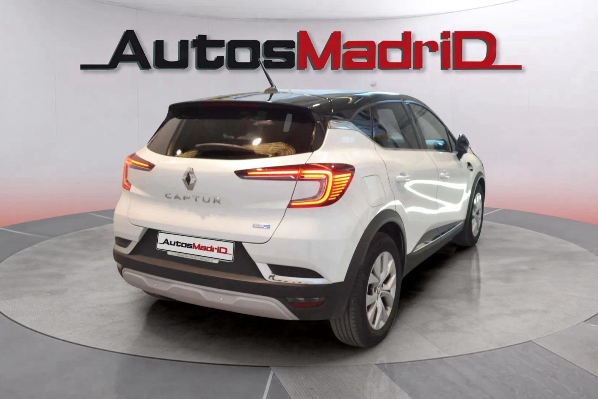 Renault Captur techno E-Tech full hybr. - foto 7