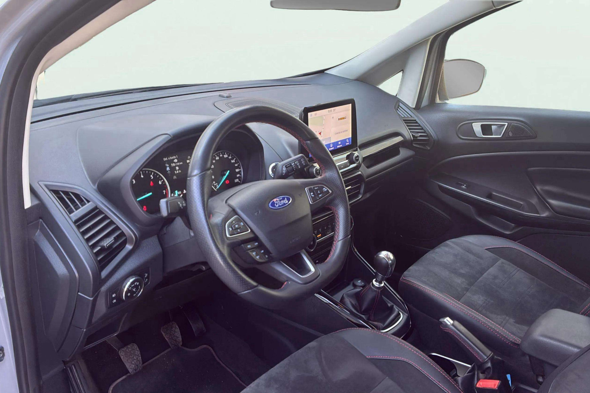 Ford EcoSport 1.0T EcoBoost ST Line - foto 14