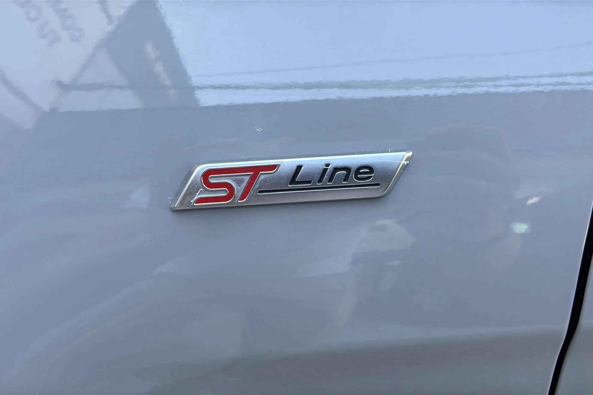 Ford EcoSport 1.0T EcoBoost ST Line - foto 25