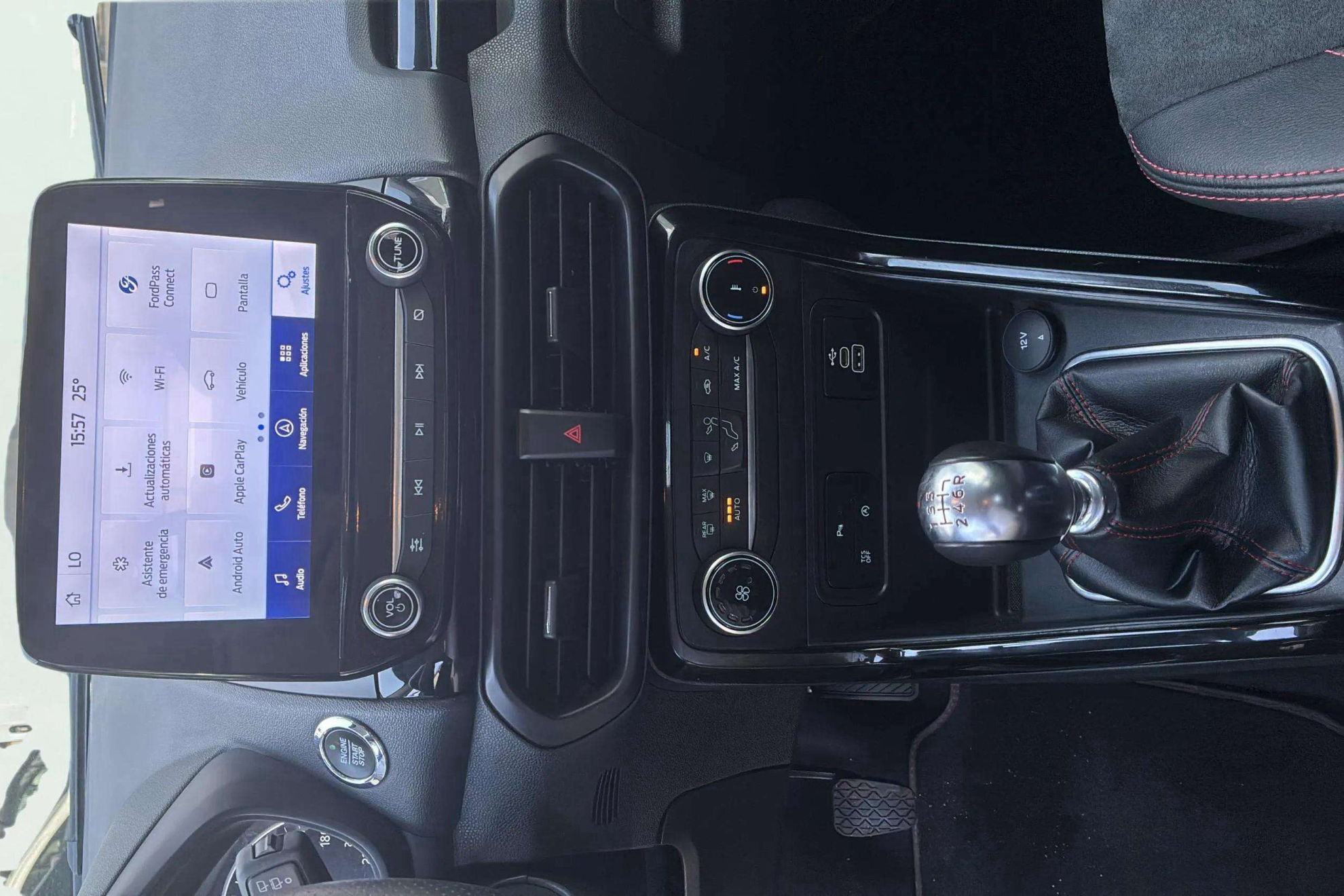 Ford EcoSport 1.0T EcoBoost ST Line - foto 24