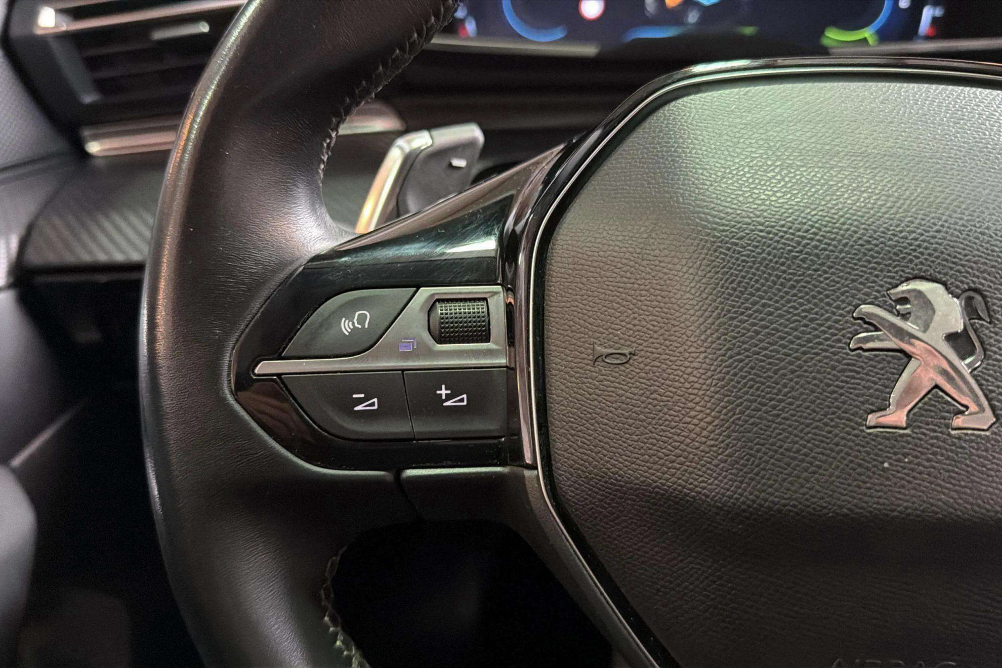 Peugeot 508 Allure Pack Hybrid 225 e-EAT8 - foto 19