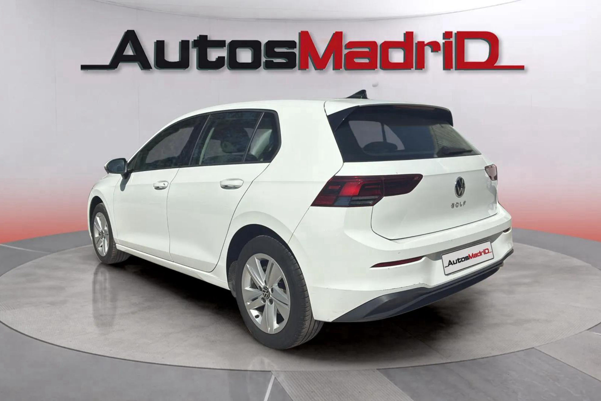 Volkswagen Golf 2.0 TDI - foto 5