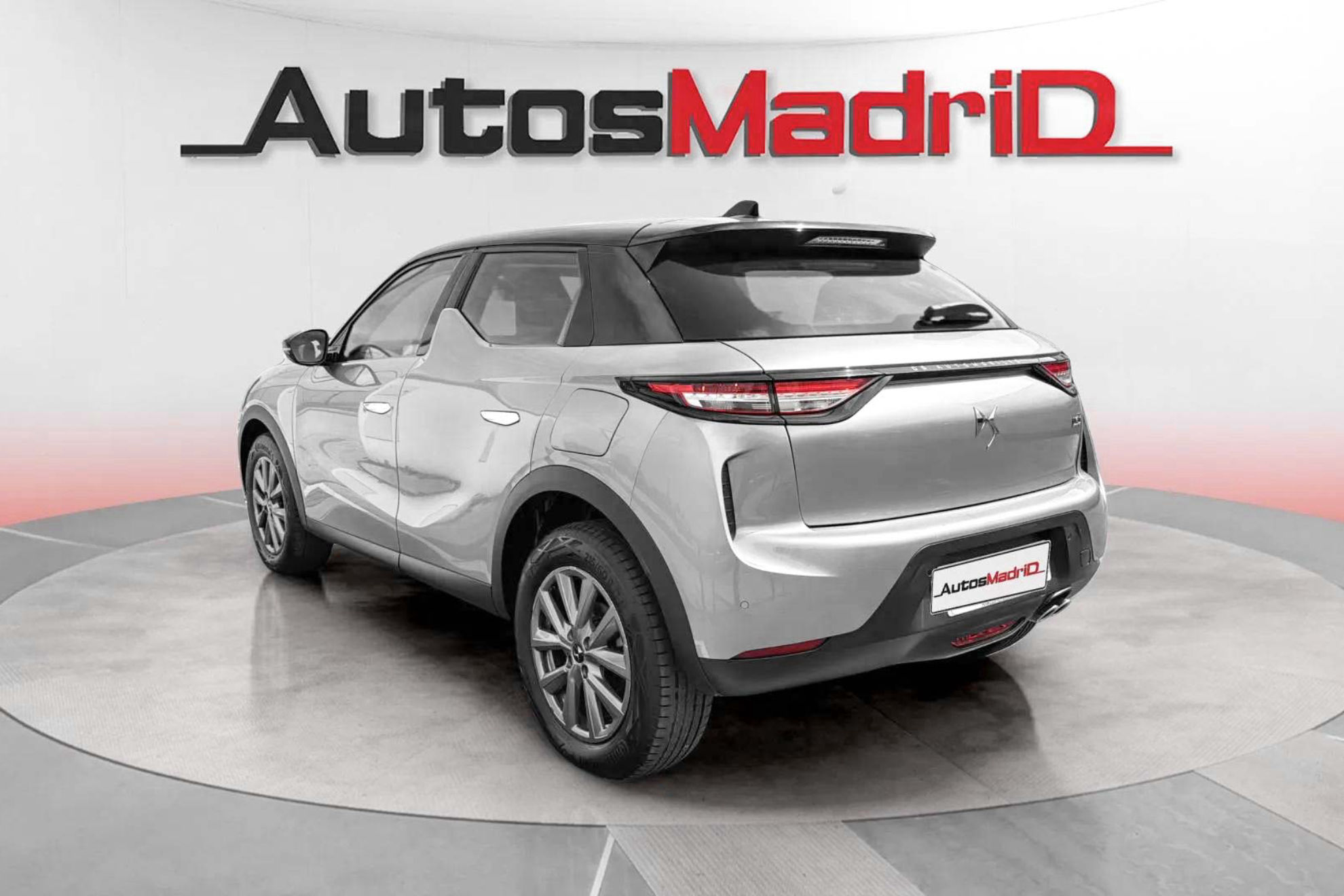 DS DS 3 Crossback PureTech Performance Line+ - foto 5