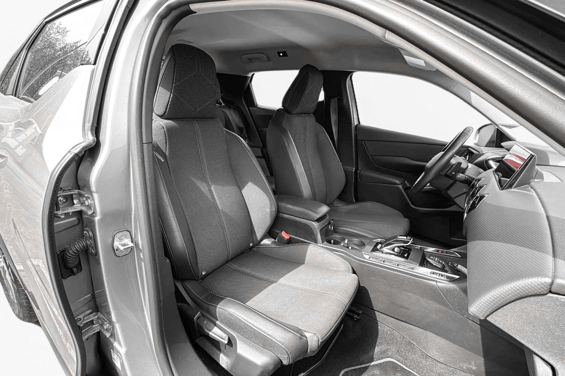 DS DS 3 Crossback PureTech Performance Line+ - foto 17