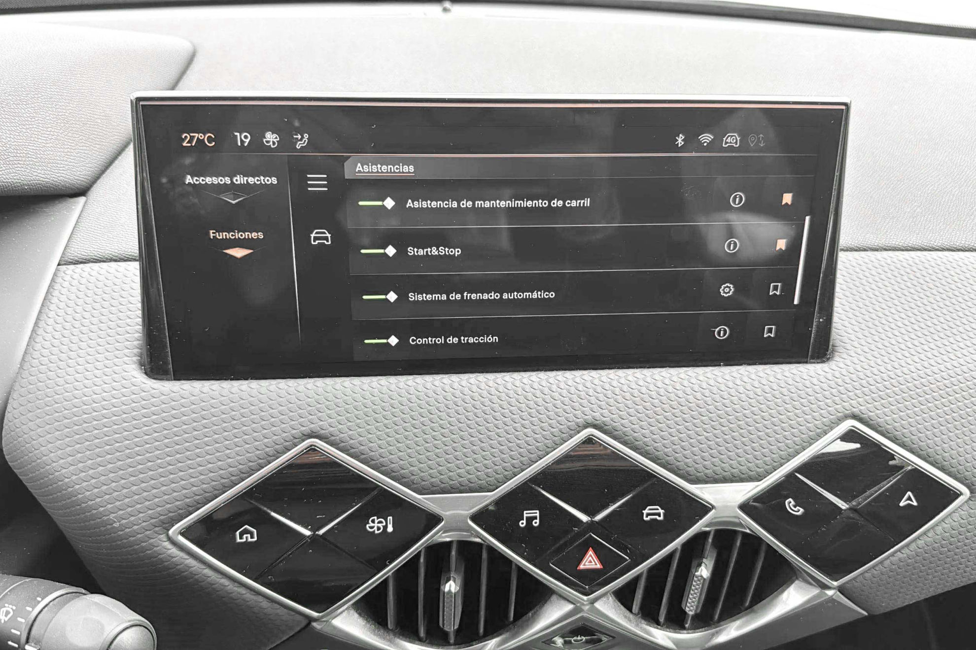 DS DS 3 Crossback PureTech Performance Line+ - foto 33