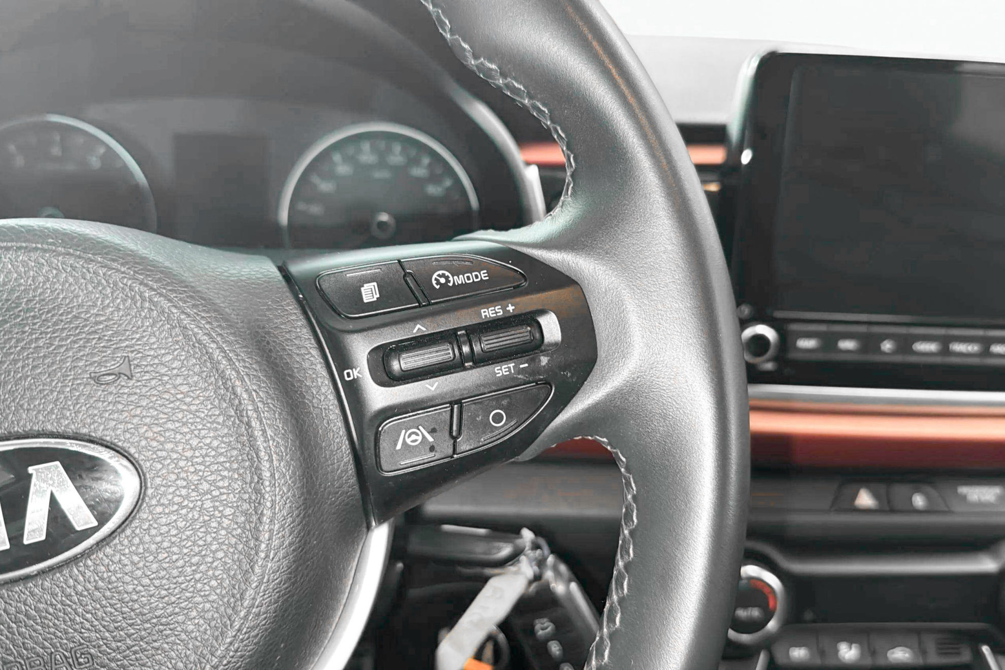 Kia Rio 1.0 T-GDi MHEV iMT GT Line - foto 24