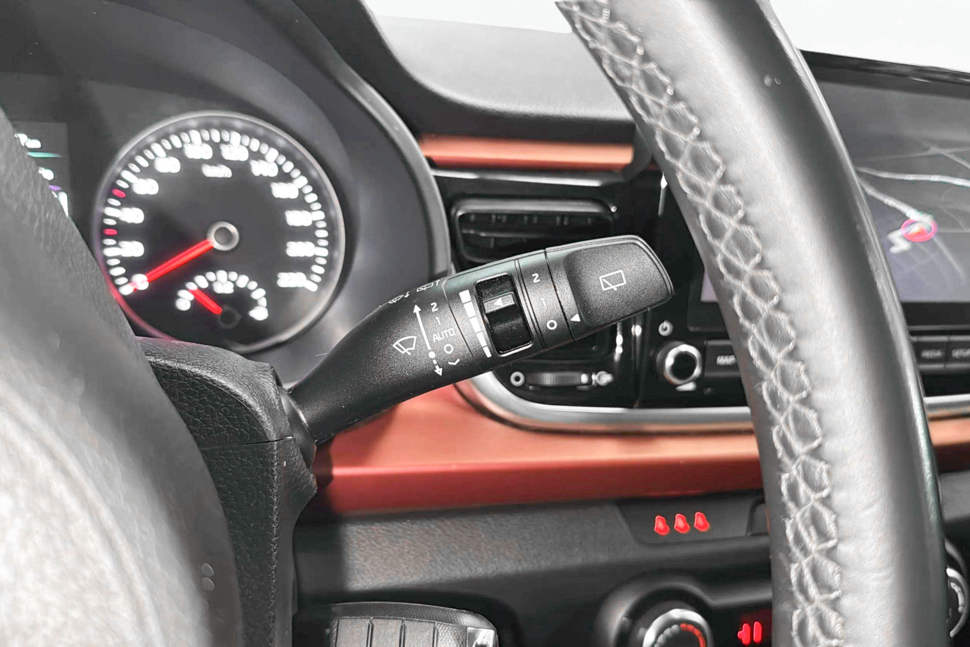 Kia Rio 1.0 T-GDi MHEV iMT GT Line - foto 26