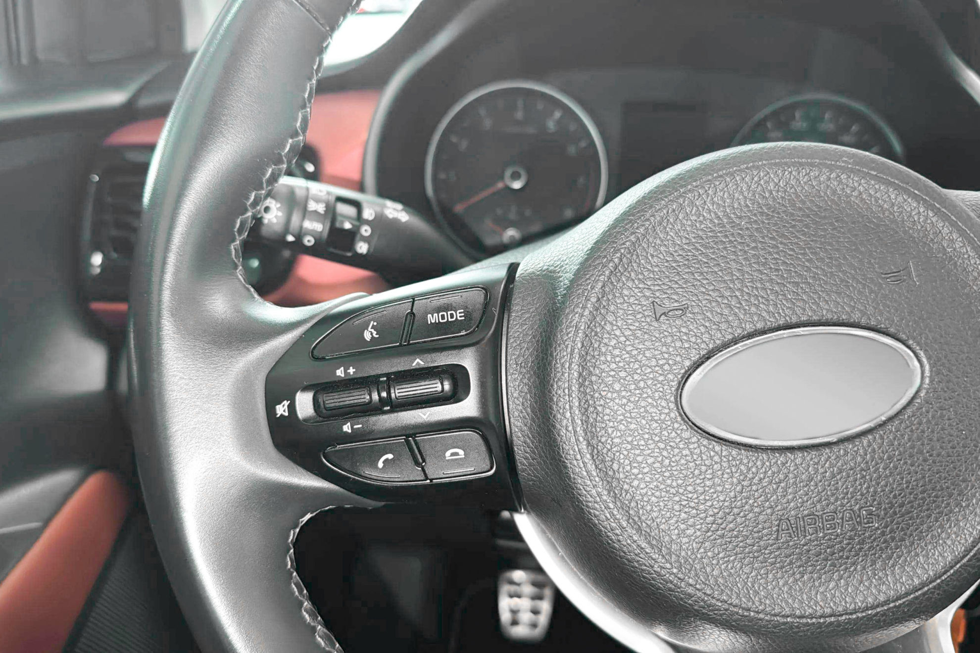 Kia Rio 1.0 T-GDi MHEV iMT GT Line - foto 23