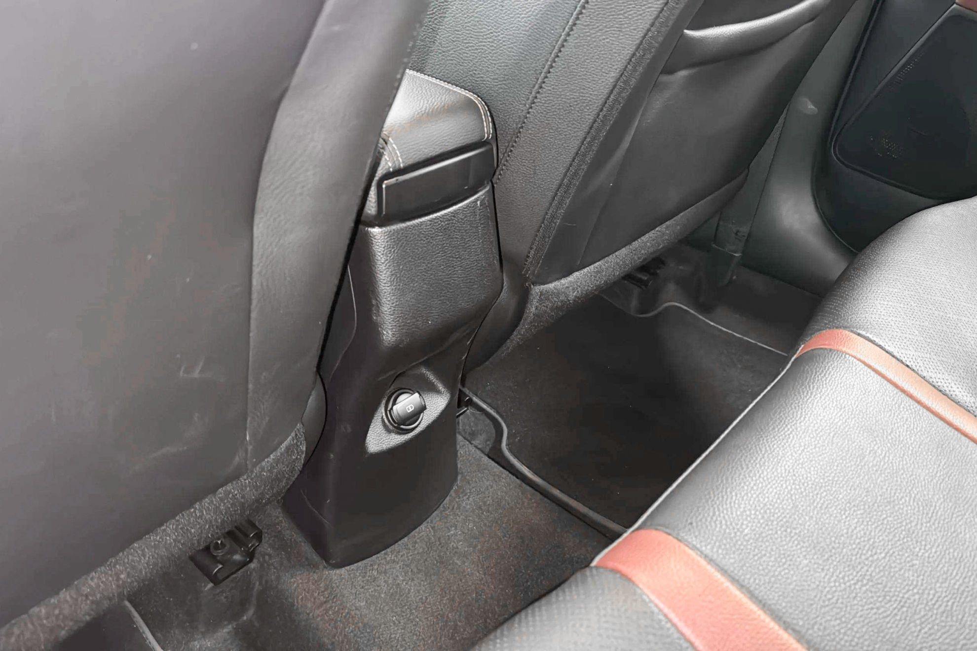Kia Rio 1.0 T-GDi MHEV iMT GT Line - foto 38