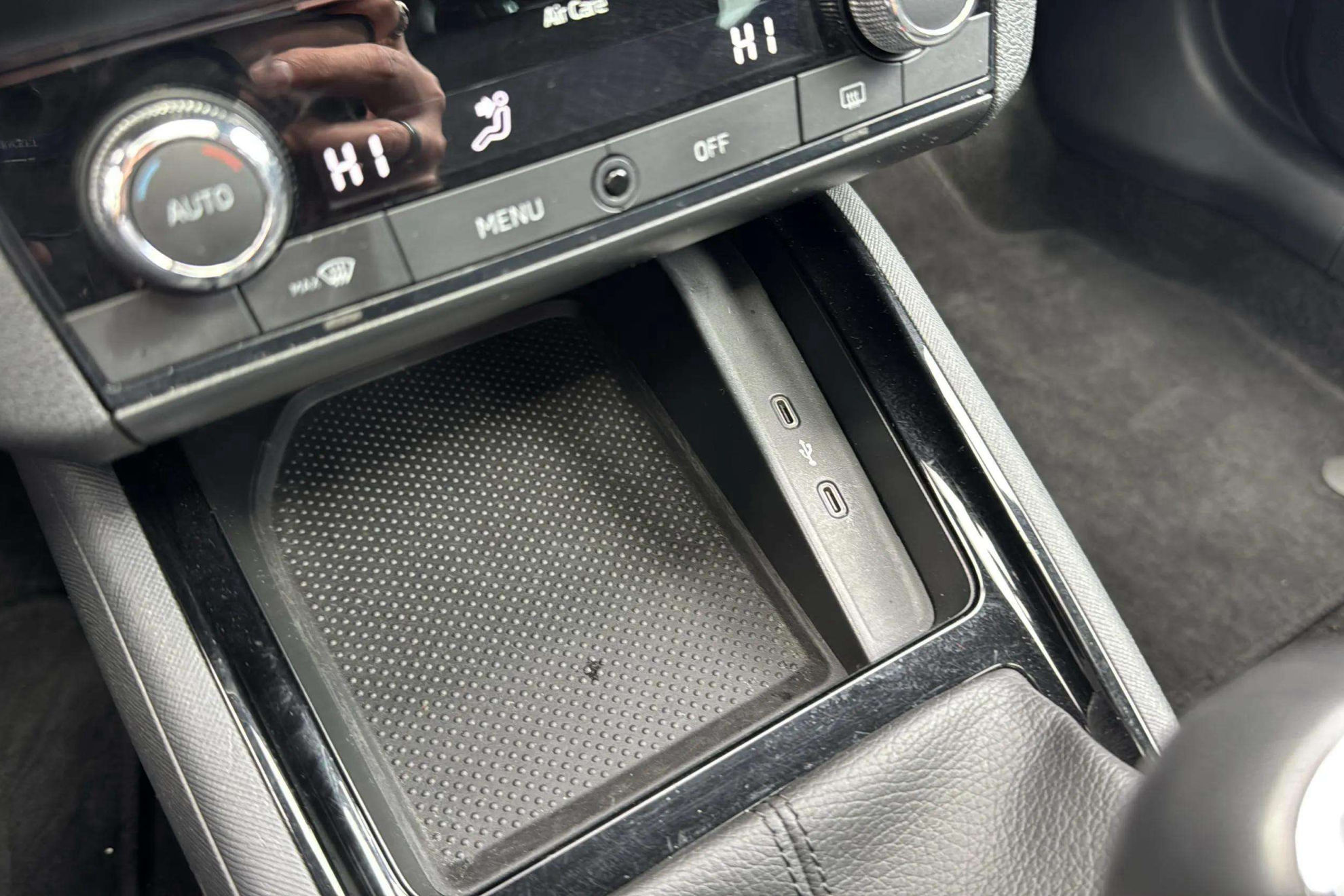 Škoda Kamiq 1.0 TSI Style - foto 36