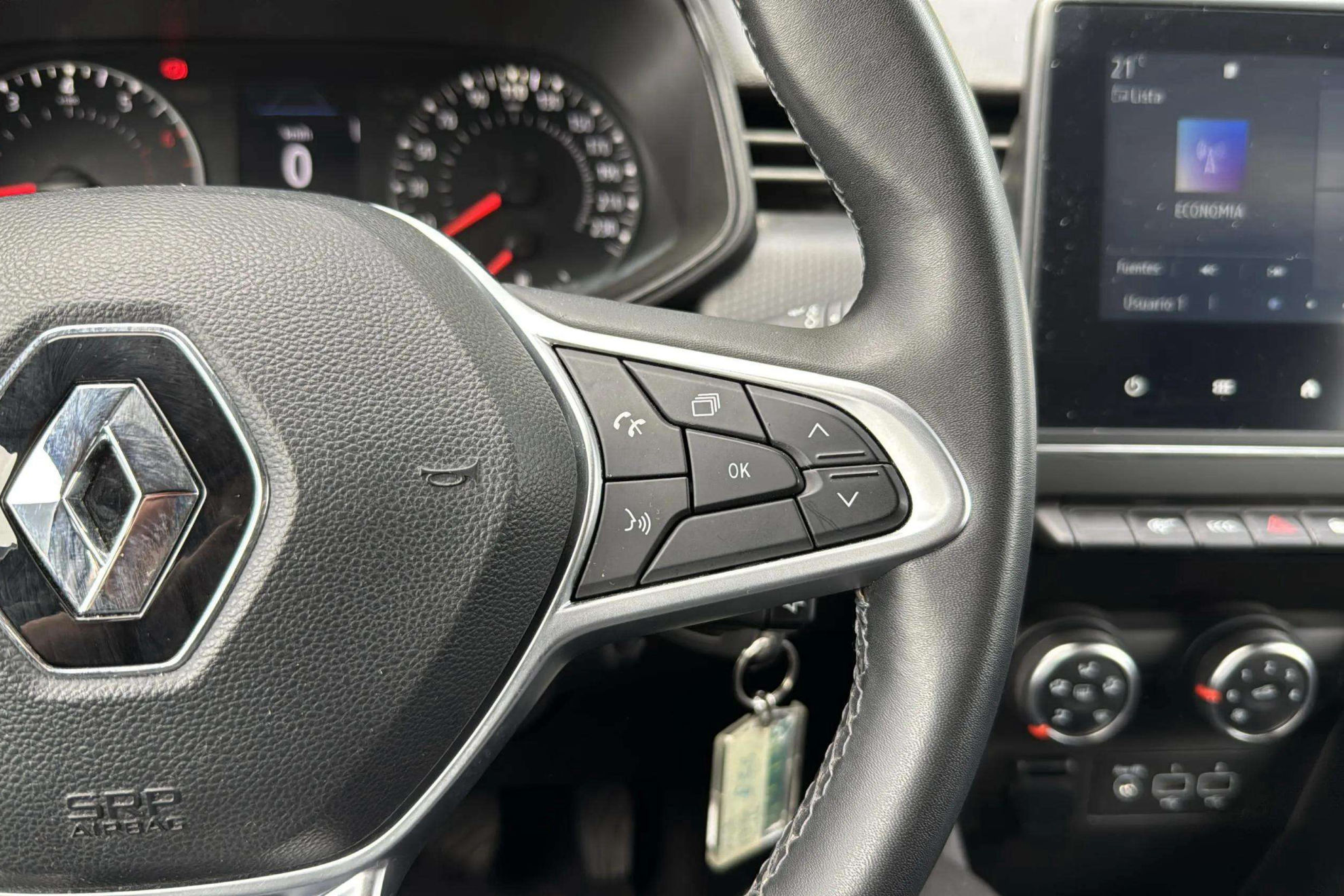 Renault Clio Equilibre TCe - foto 24