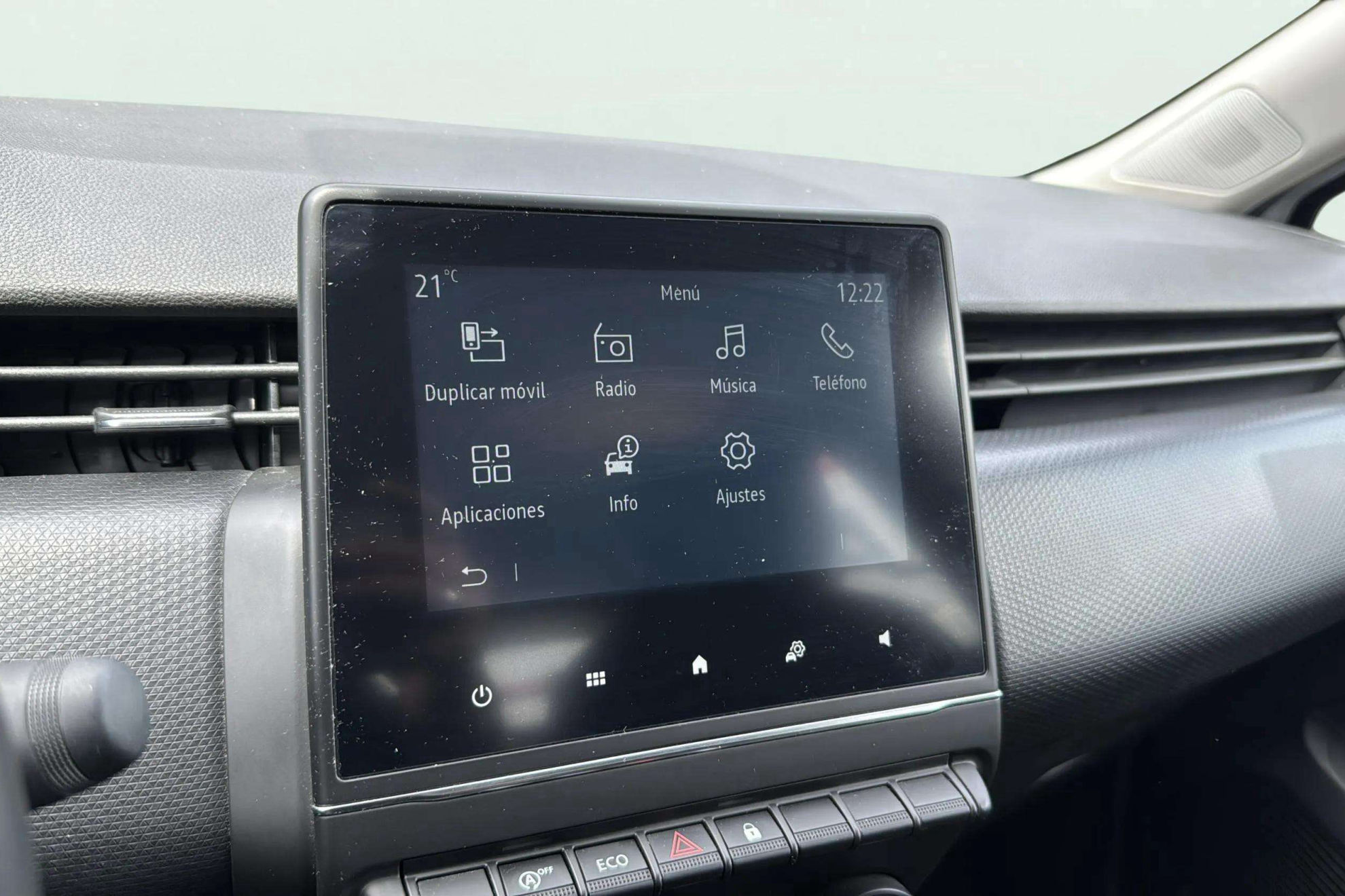Renault Clio Equilibre TCe - foto 29