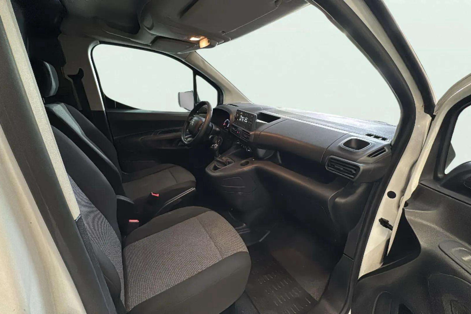 Citroën Berlingo Talla M BlueHDi 75 Control - foto 14