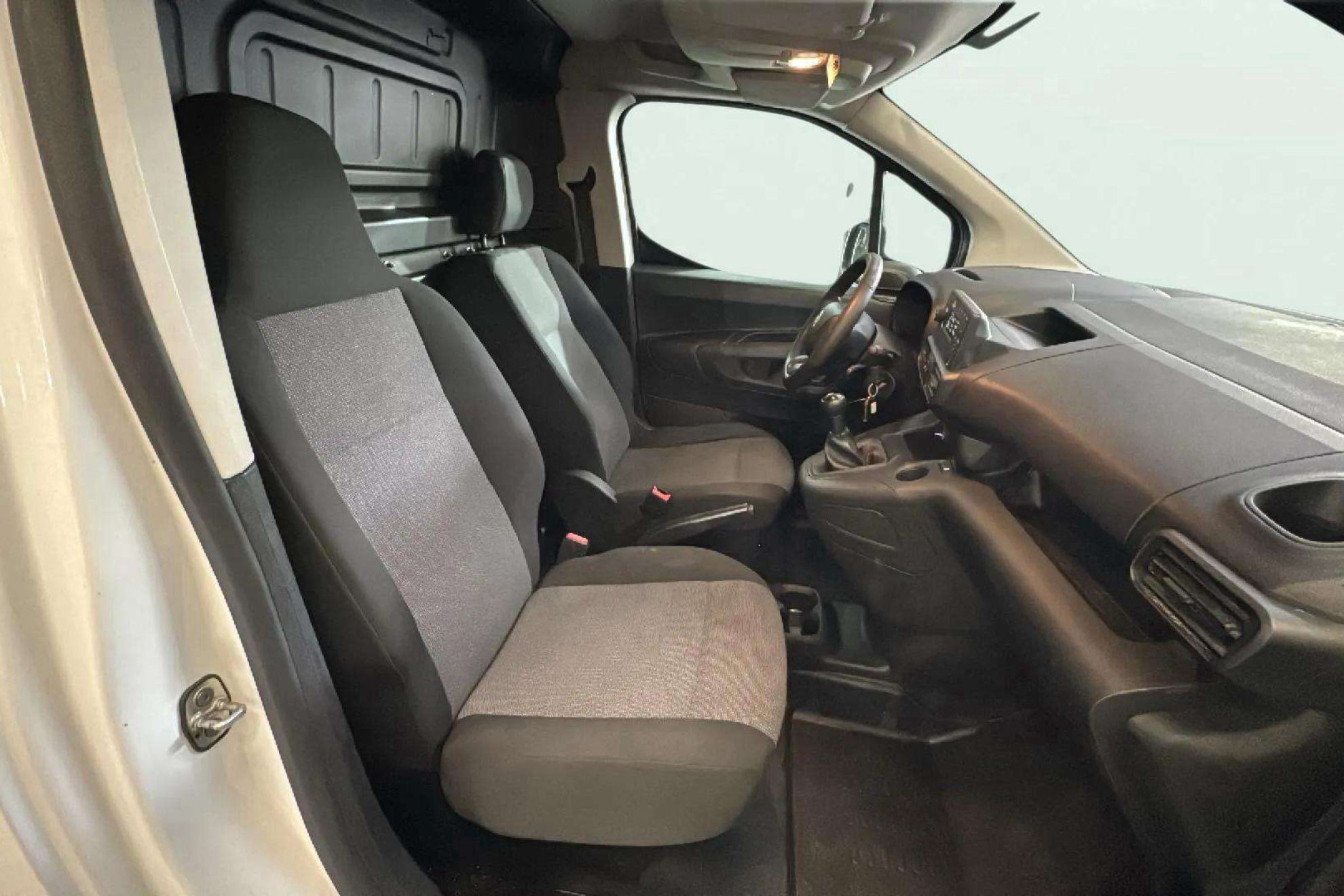 Citroën Berlingo Talla M BlueHDi 75 Control - foto 15
