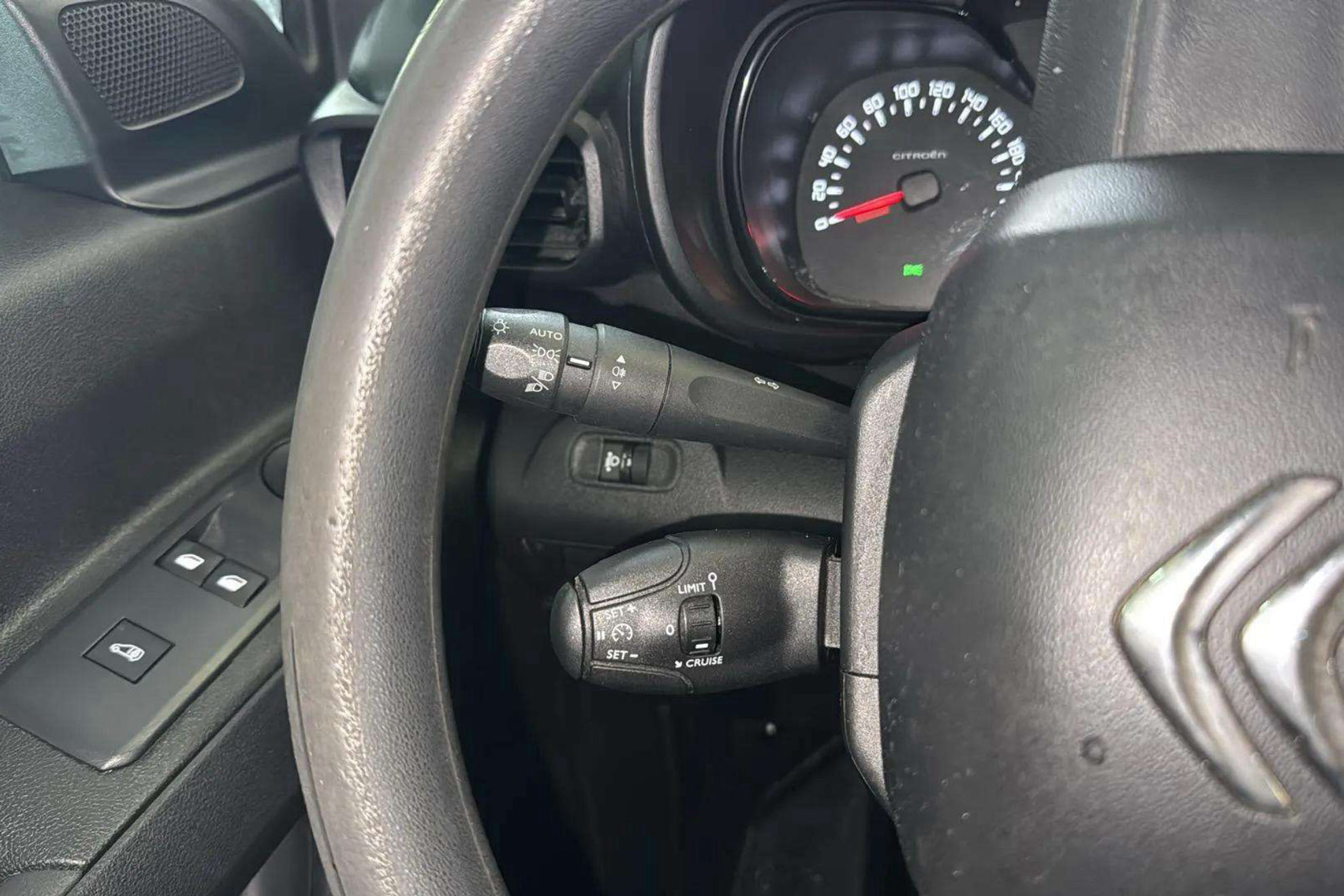 Citroën Berlingo Talla M BlueHDi 75 Control - foto 19