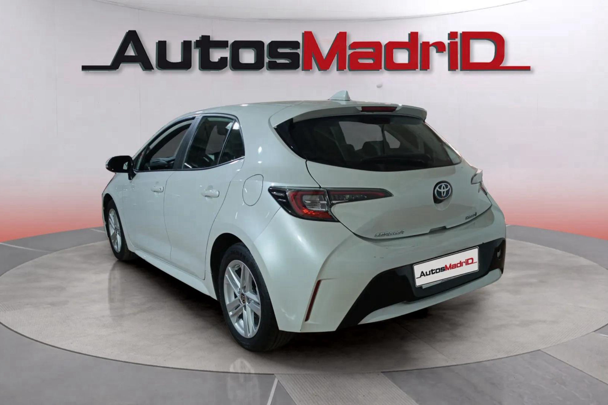 Toyota Corolla 1.8 125H Active Tech E-CVT - foto 5