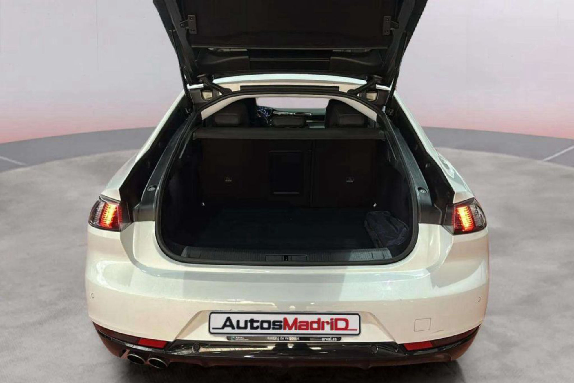 Peugeot 508 Allure Pack BlueHDi 130 EAT8 - foto 9