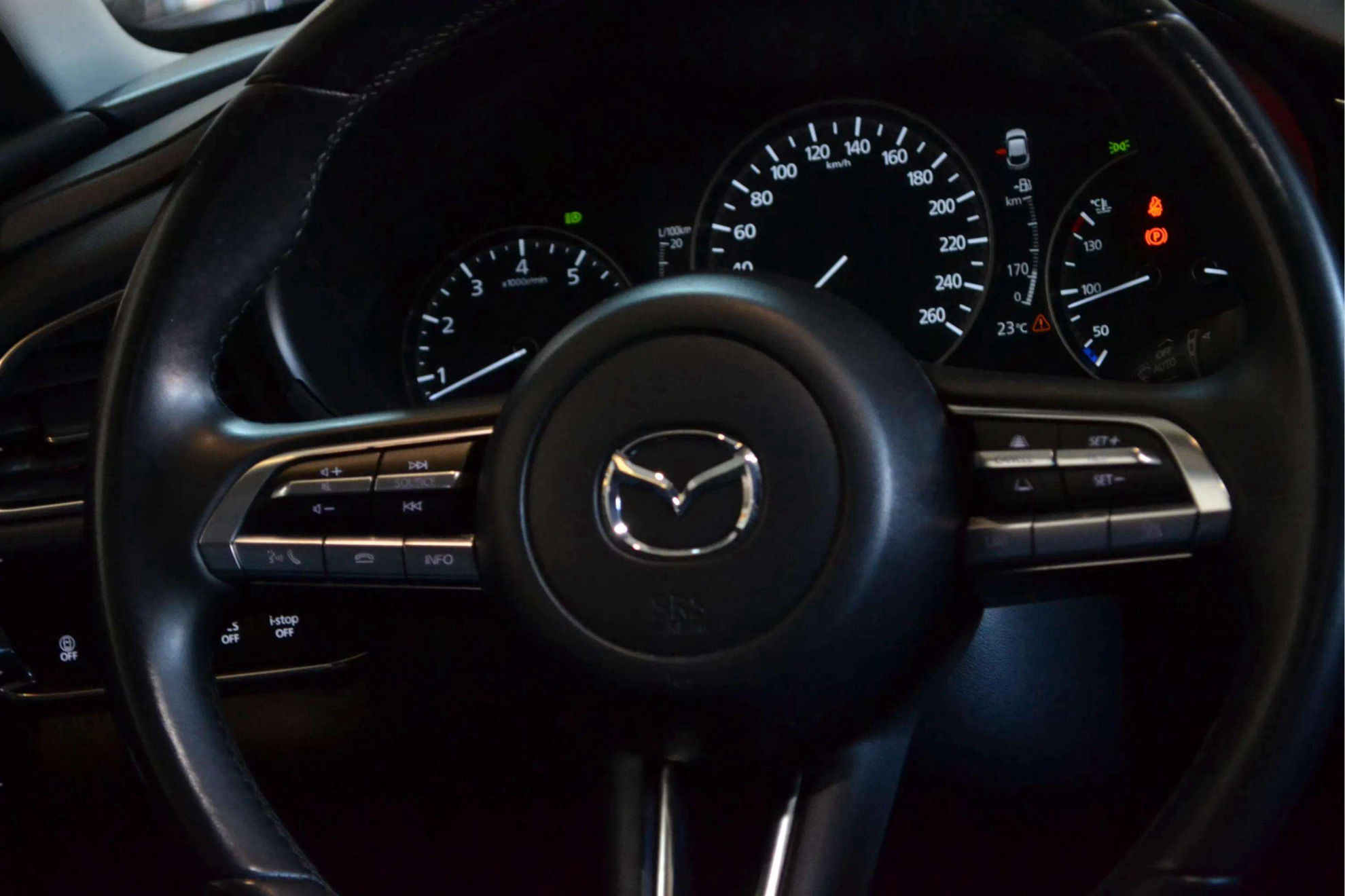 Mazda CX-30 e-SKYACTIV-X 2.0 Evolution - foto 19