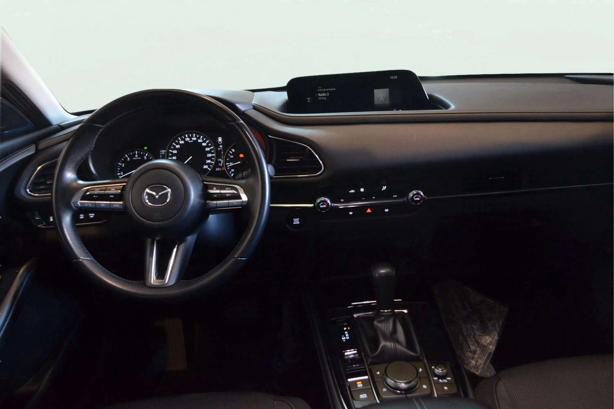 Mazda CX-30 e-SKYACTIV-X 2.0 Evolution - foto 18