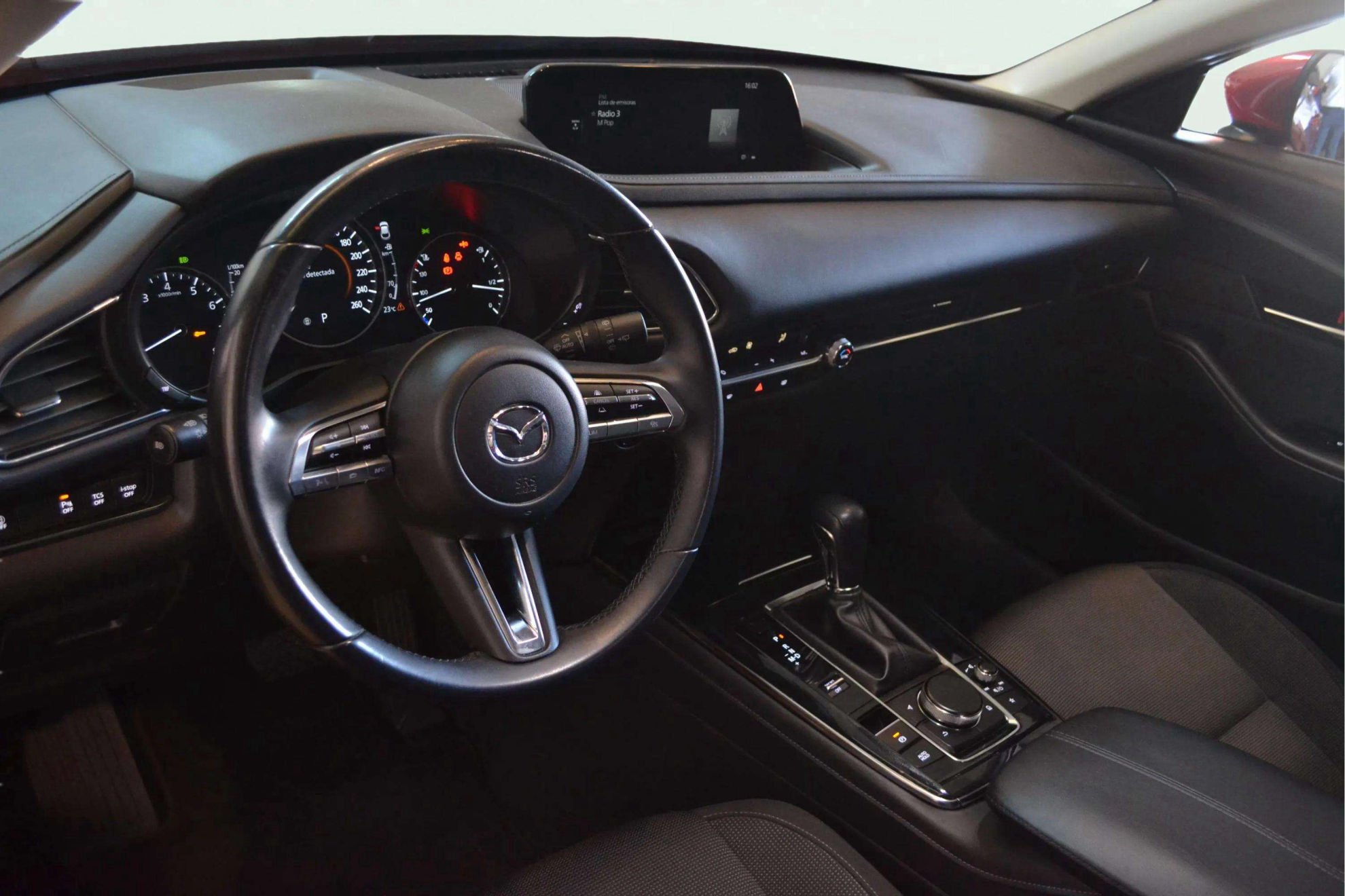 Mazda CX-30 e-SKYACTIV-X 2.0 Evolution - foto 17