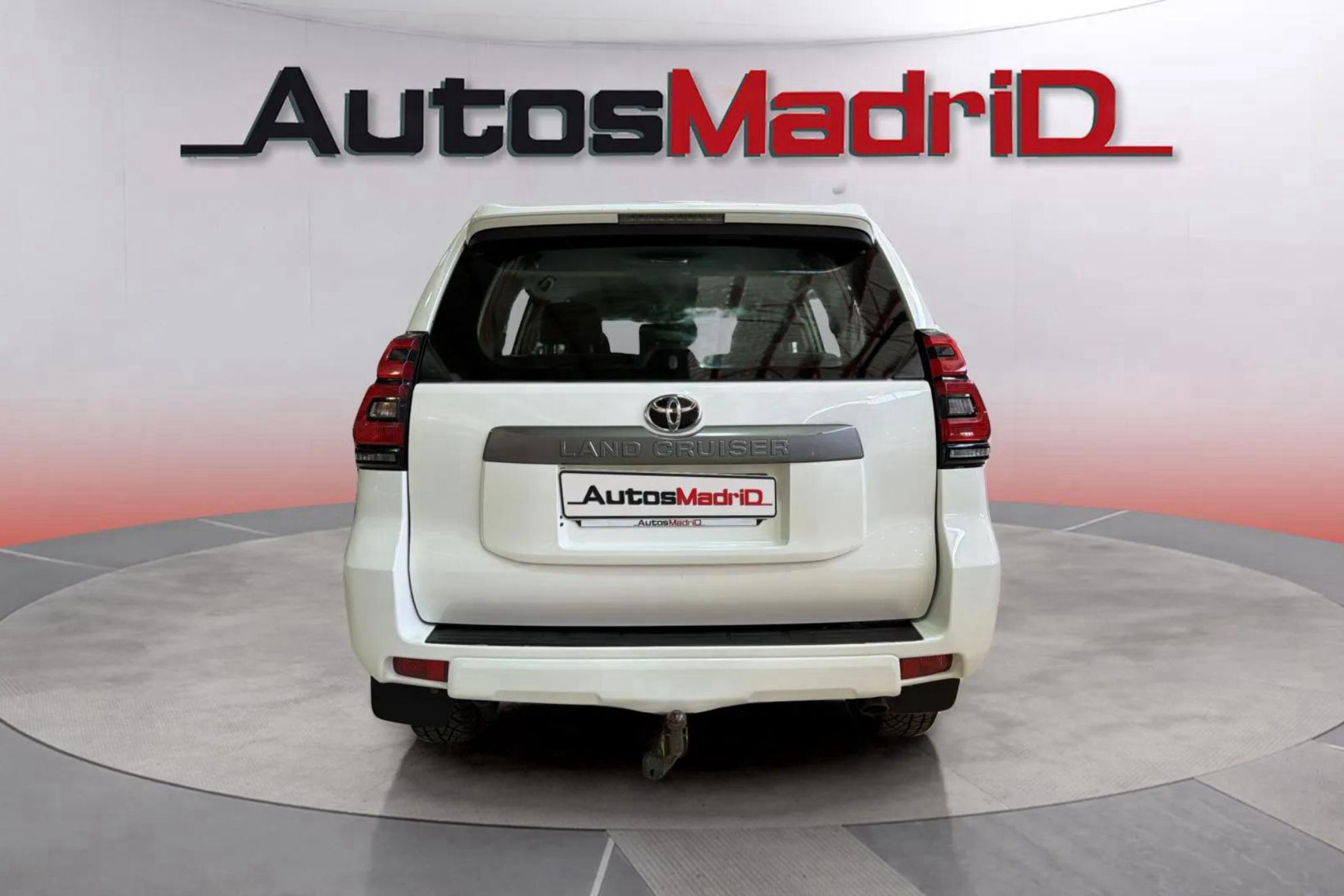 Toyota Land Cruiser 2.8 D-4D GX 7 plazas - foto 6