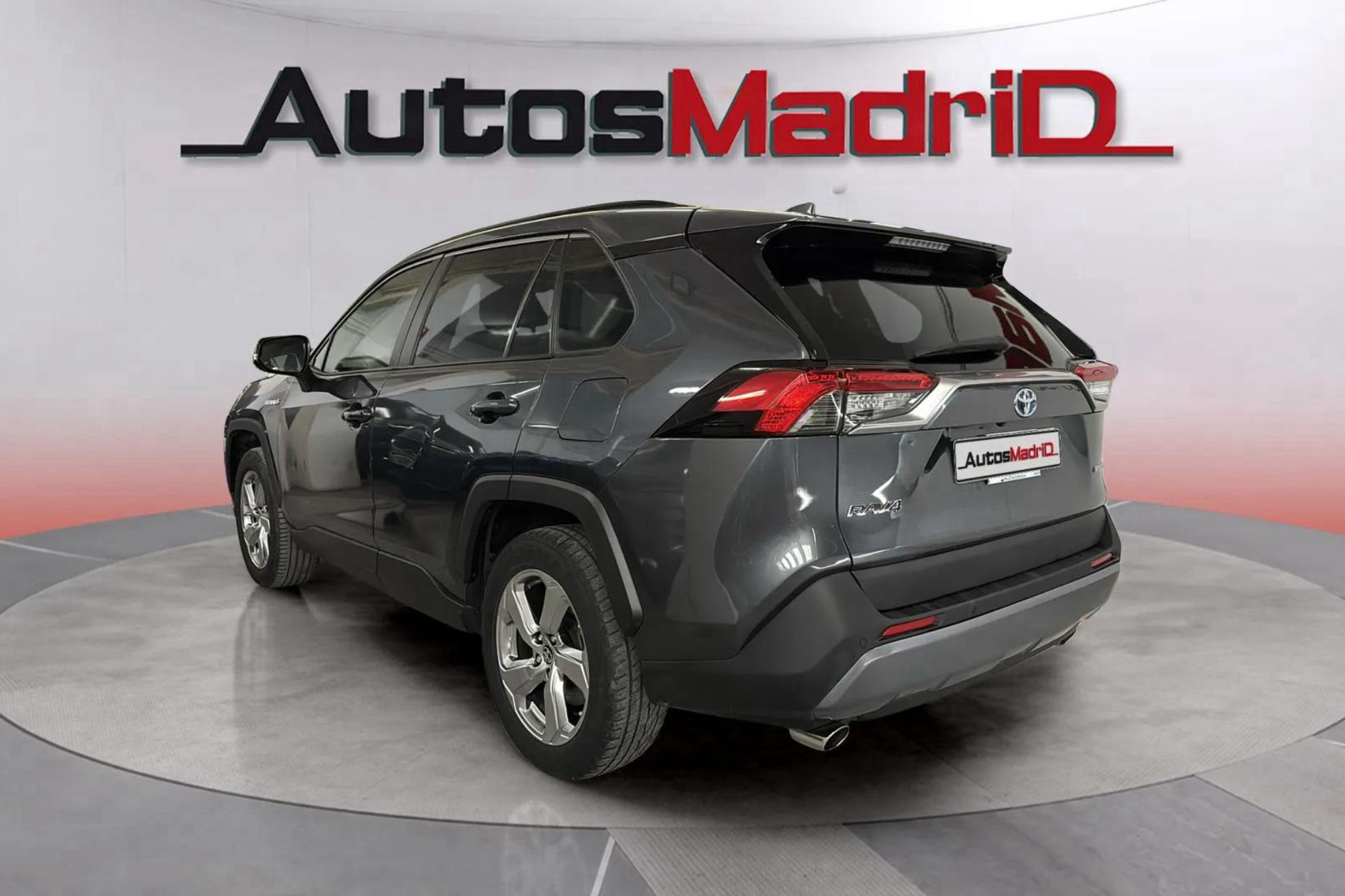 Toyota RAV4 2.5l 220H Advance Plus 4WD - foto 5