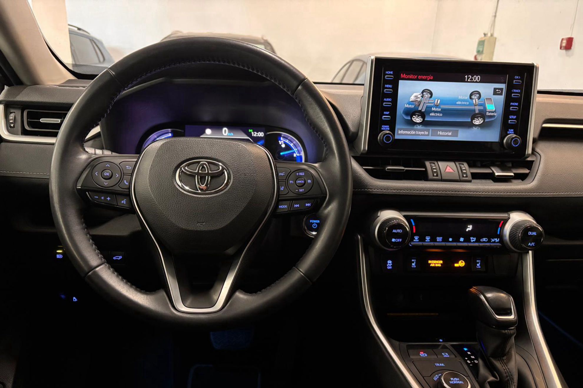 Toyota RAV4 2.5l 220H Advance Plus 4WD - foto 15