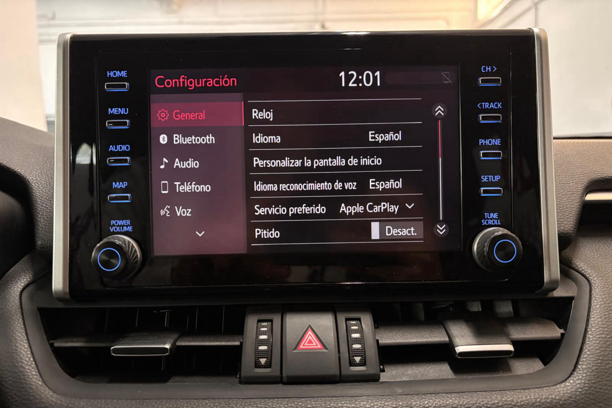 Toyota RAV4 2.5l 220H Advance Plus 4WD - foto 26