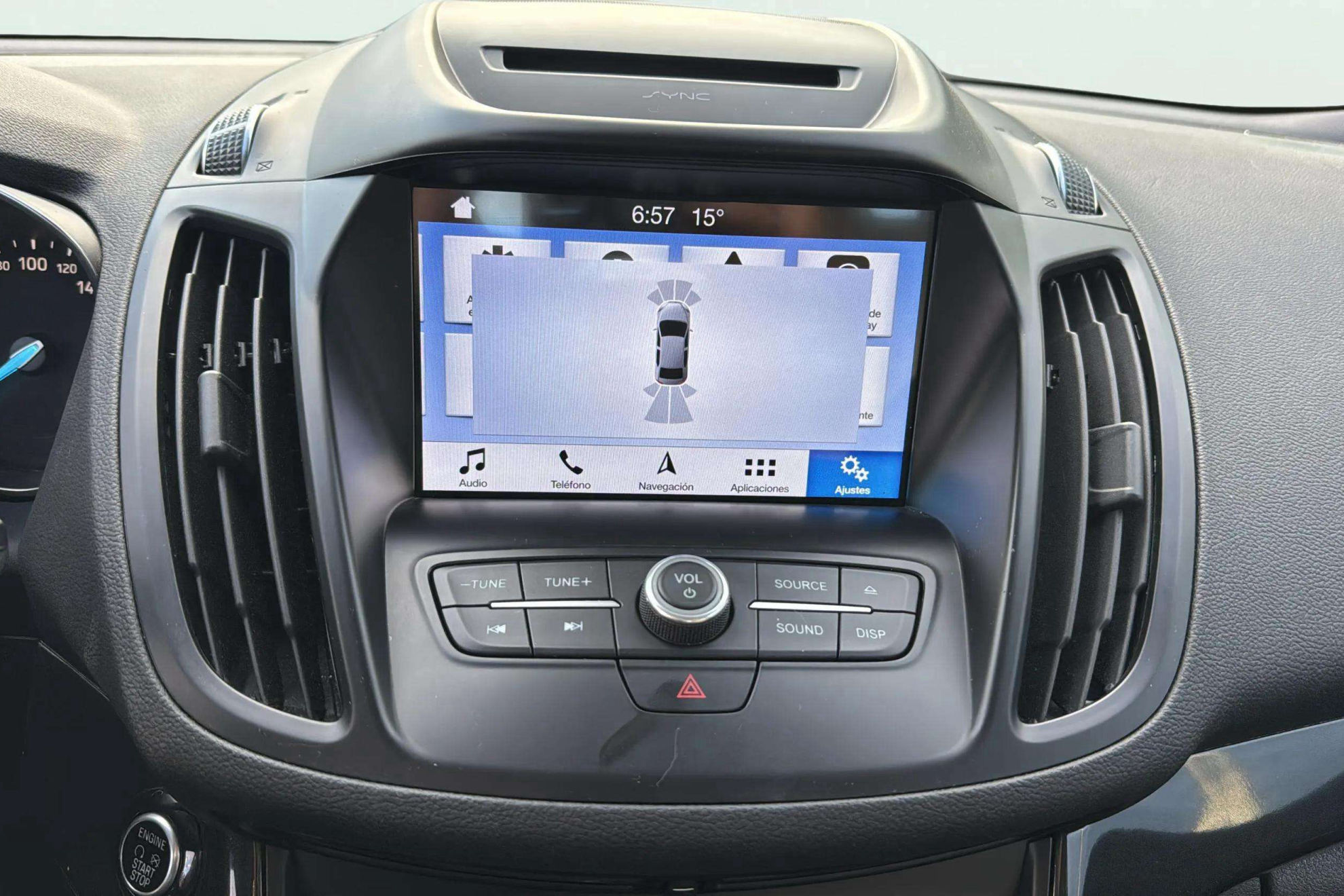 Ford Kuga 1.5 TDCi 4x2 Titanium - foto 33