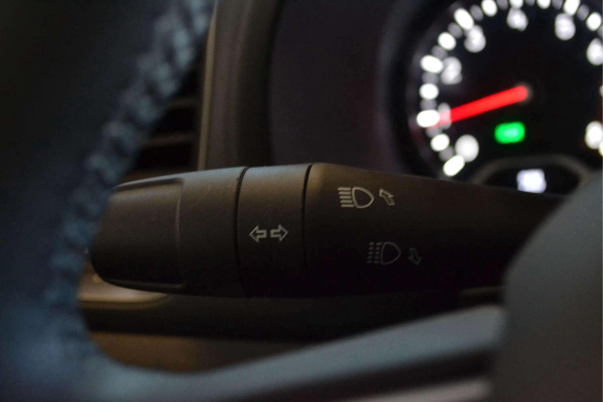 Jeep Renegade eHybrid 1.5 Limited ATX - foto 21