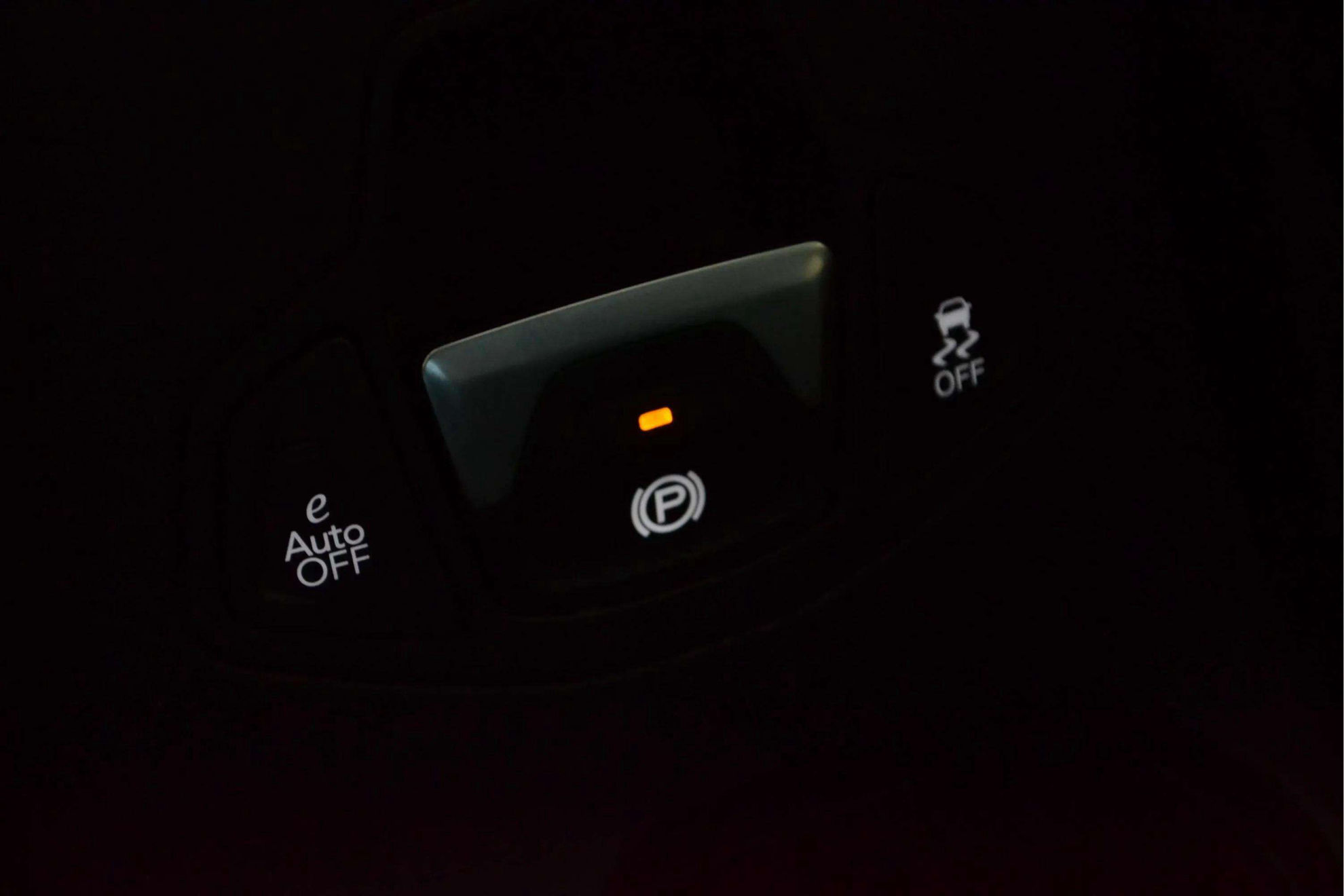 Jeep Renegade eHybrid 1.5 Limited ATX - foto 24